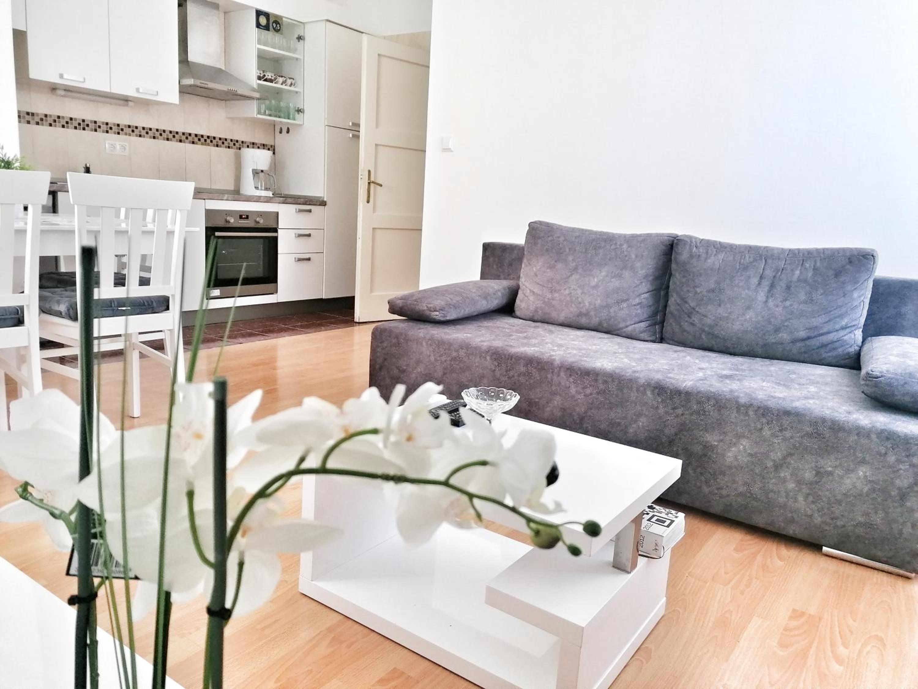 Apartment Anamarija-Bačvice view 4