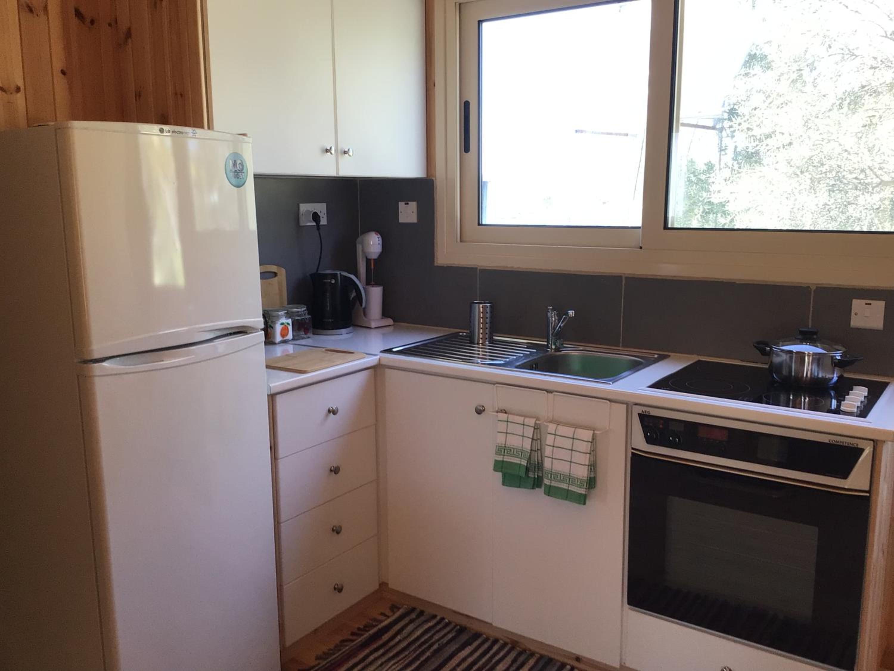 Pervolaris Cottages 1