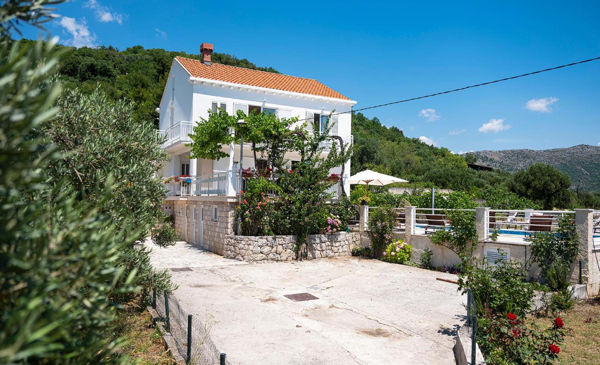 Hotel Villa Natura - Image 1