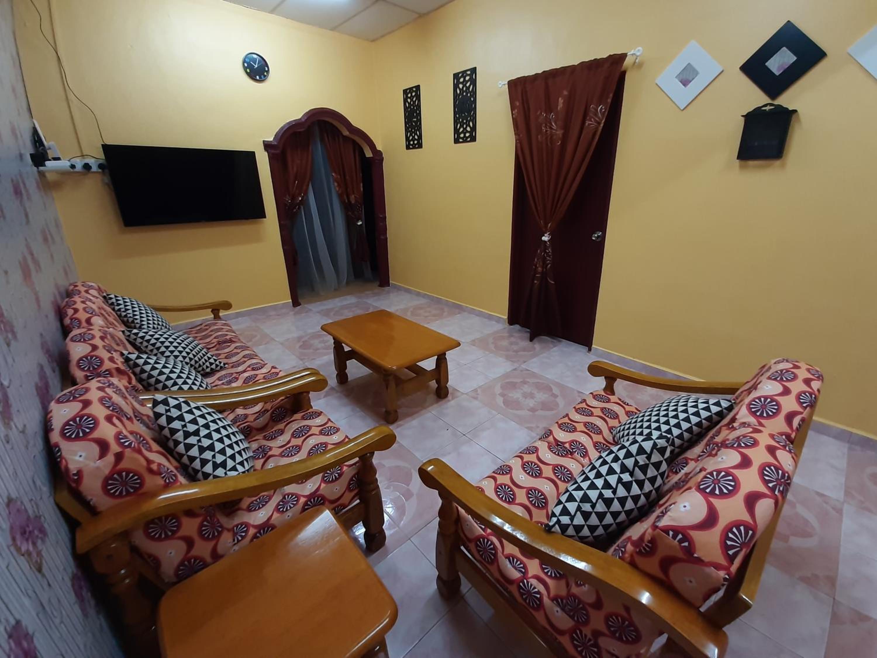 HAIDA'S HOMESTAY Seri Iskandar, Perak photo 3