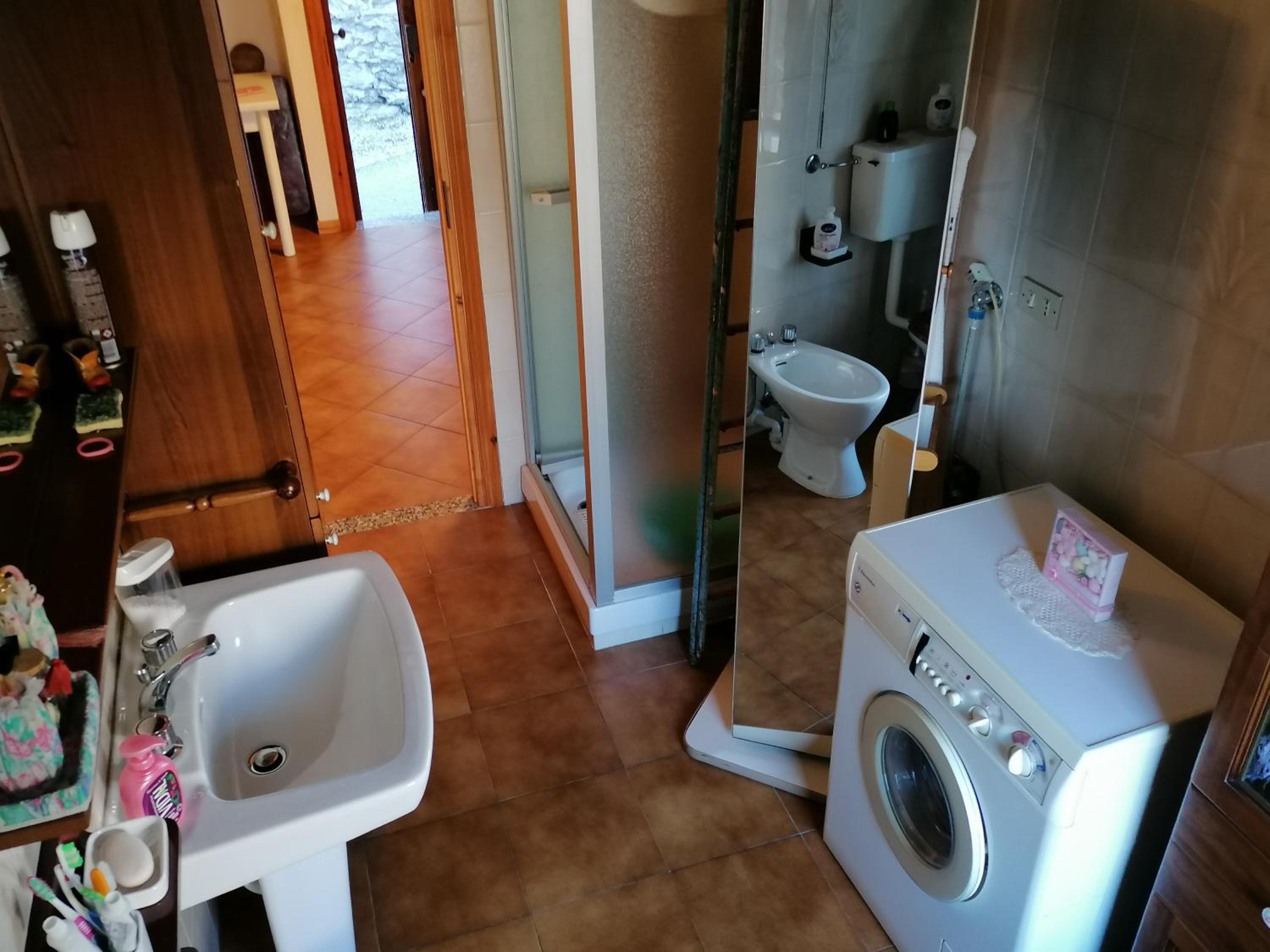 Photo 34