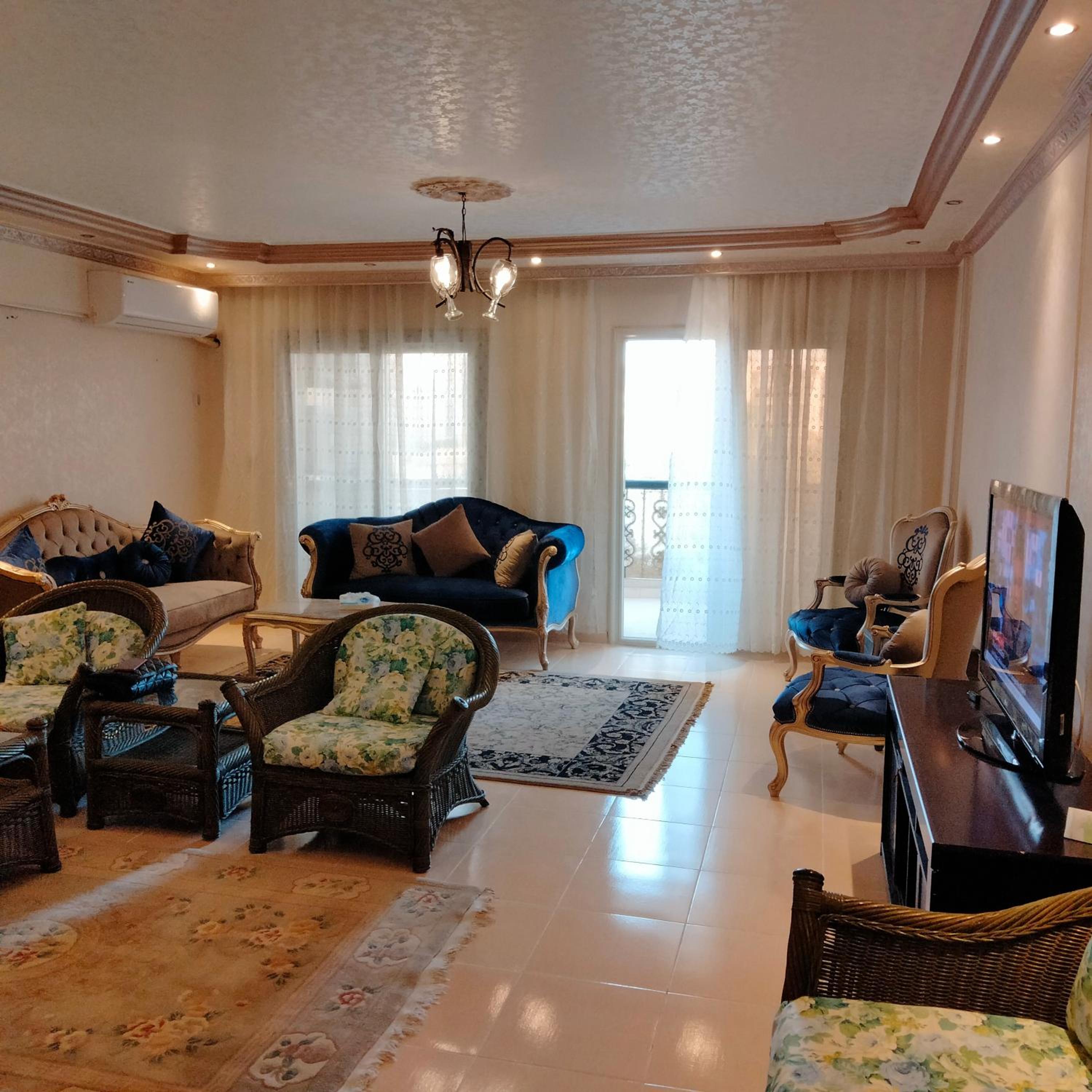 Afnan Guest- Rehab City view 3