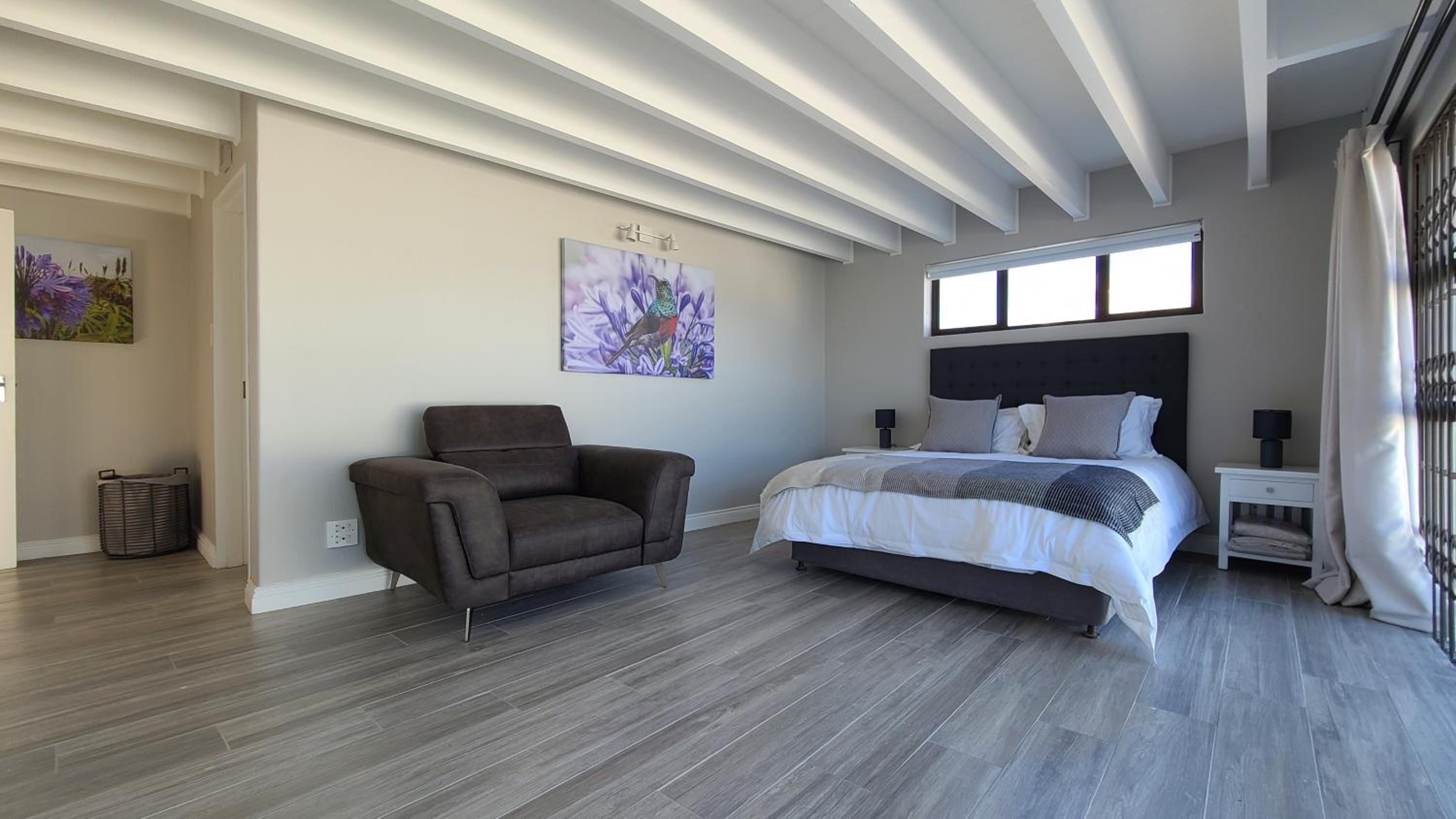Beachside in the heart of St Francis Bay Village