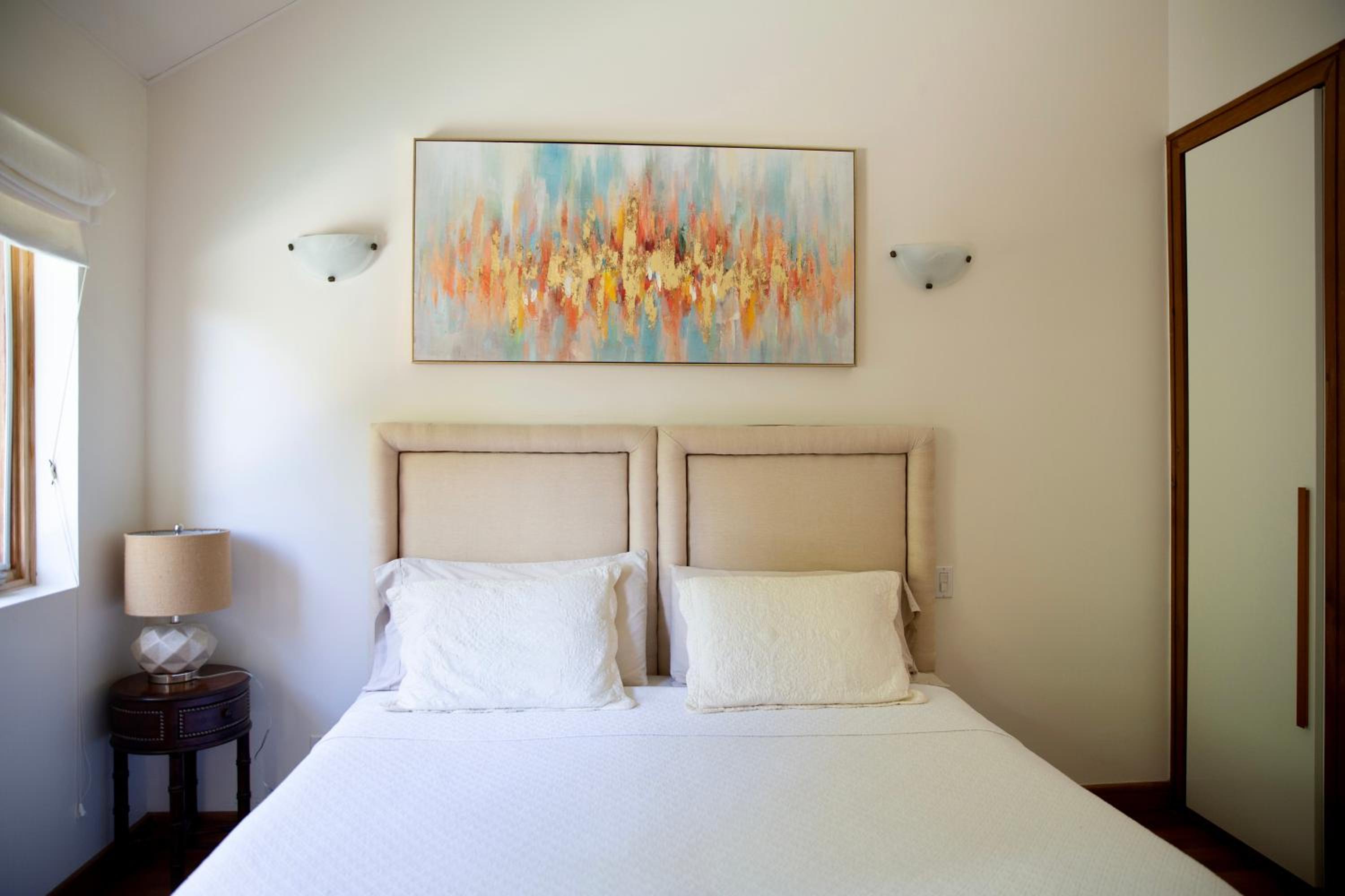 Barefoot Luxury - Pool & Walk To Holetown Beach view 4