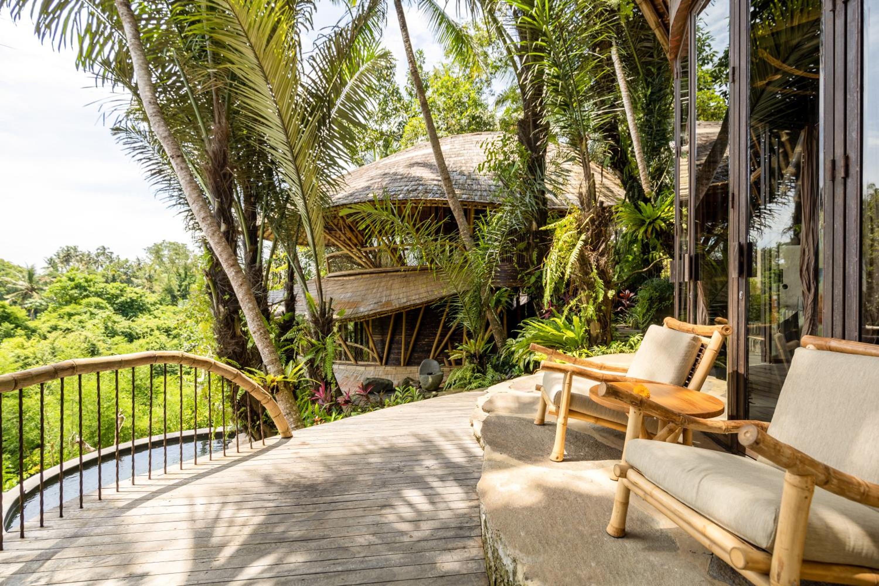 Eclipse House 4bds Eco Bamboo House Pool RiverView view 3