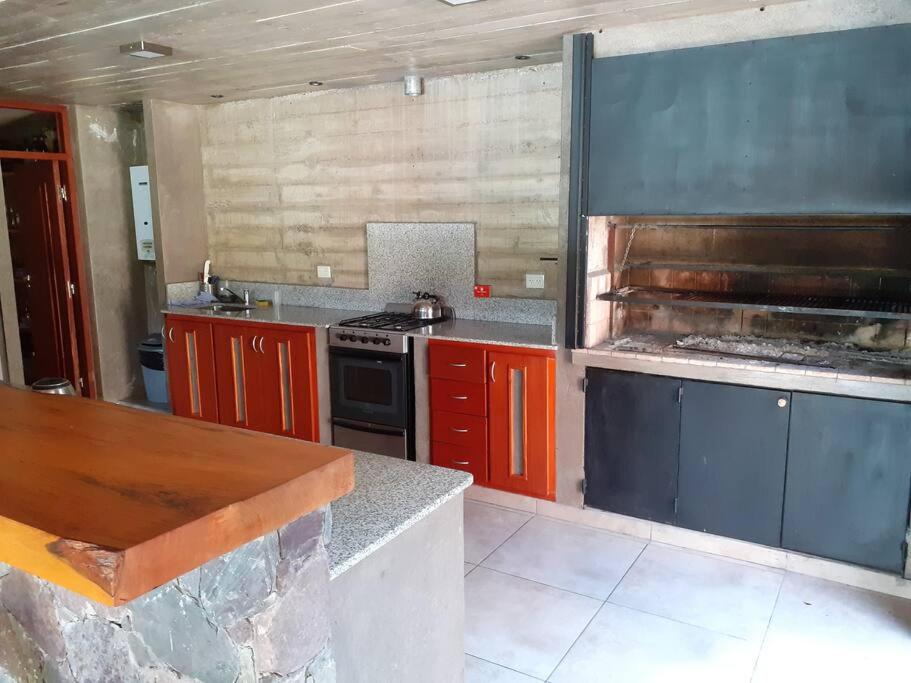 Hermosa casa con pileta asador patio de fuego