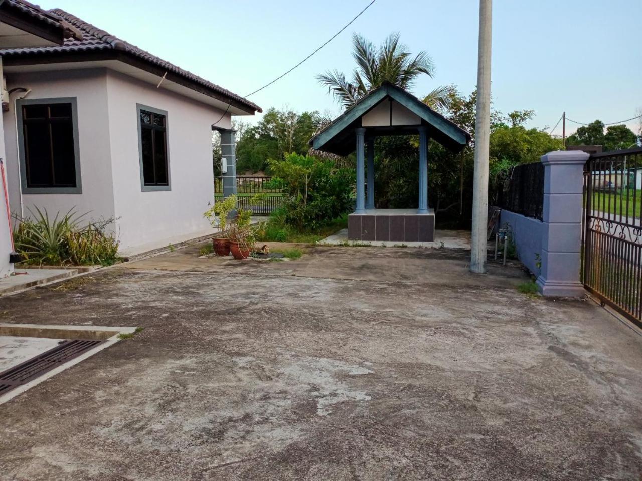 Rumah Tamu Pekan semi D dan berWifi photo 6