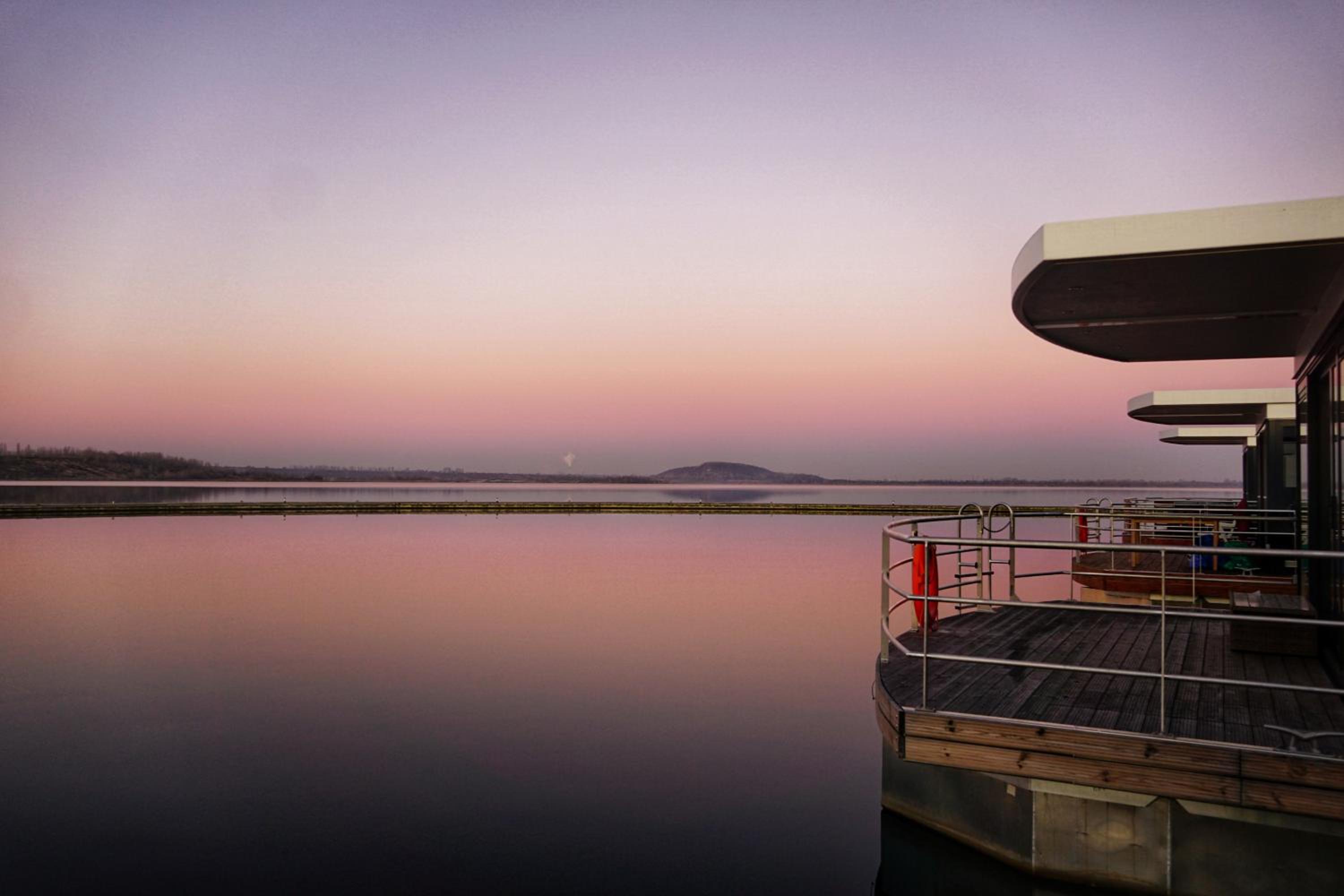 Floatinghouse Bacchus view 2
