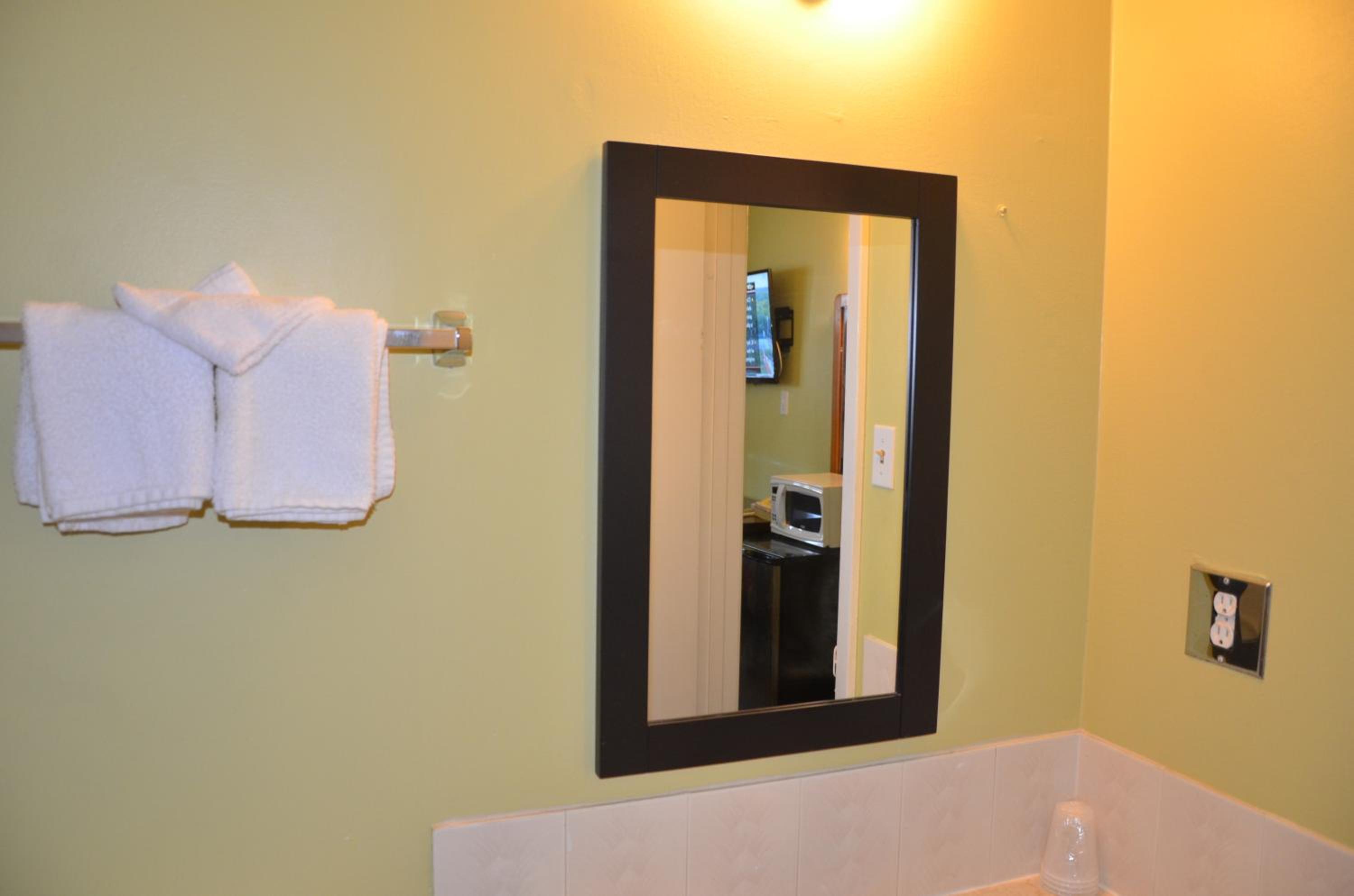 Coachman Inn