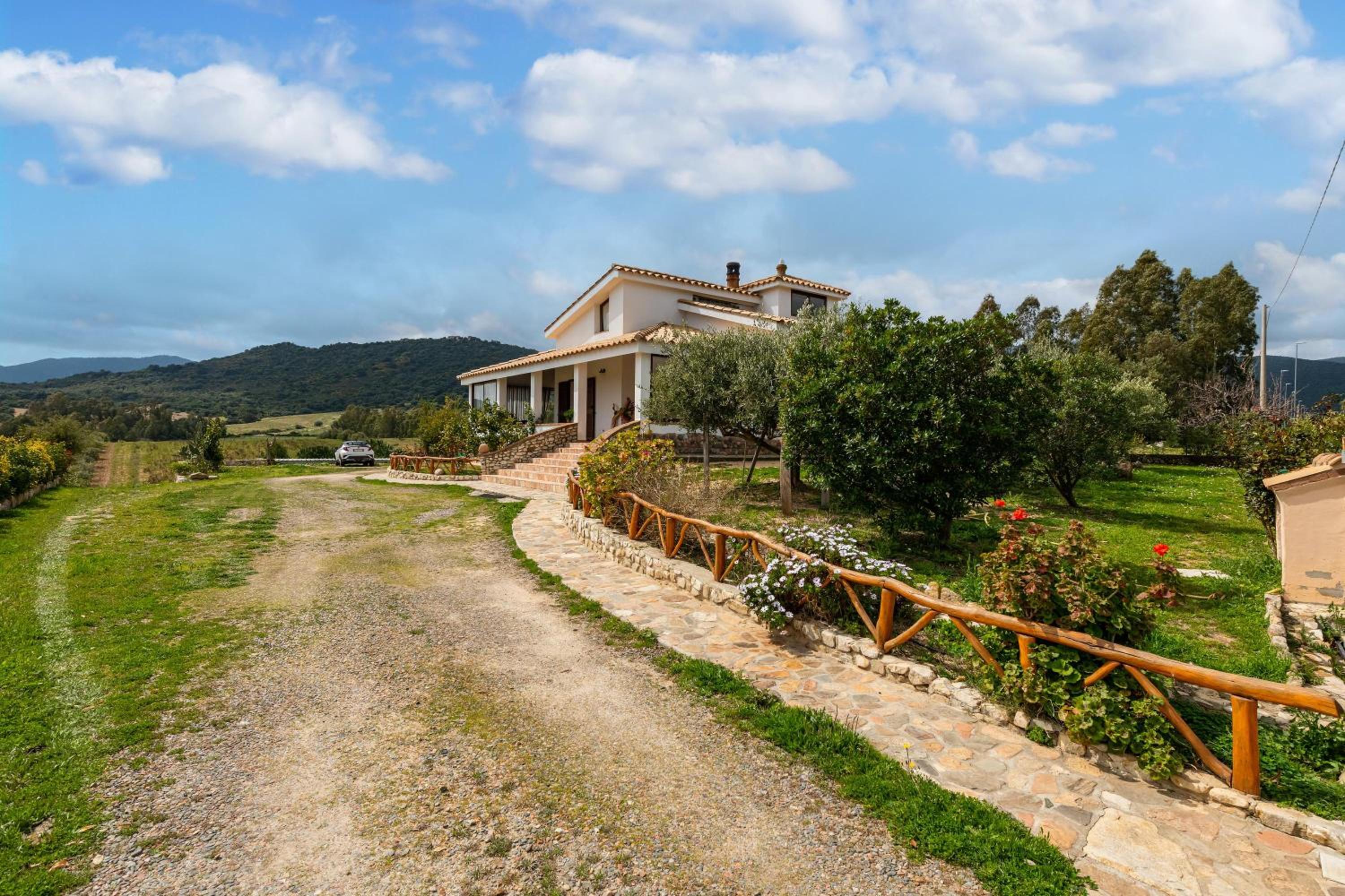 Domus Blanca Ivan view 2