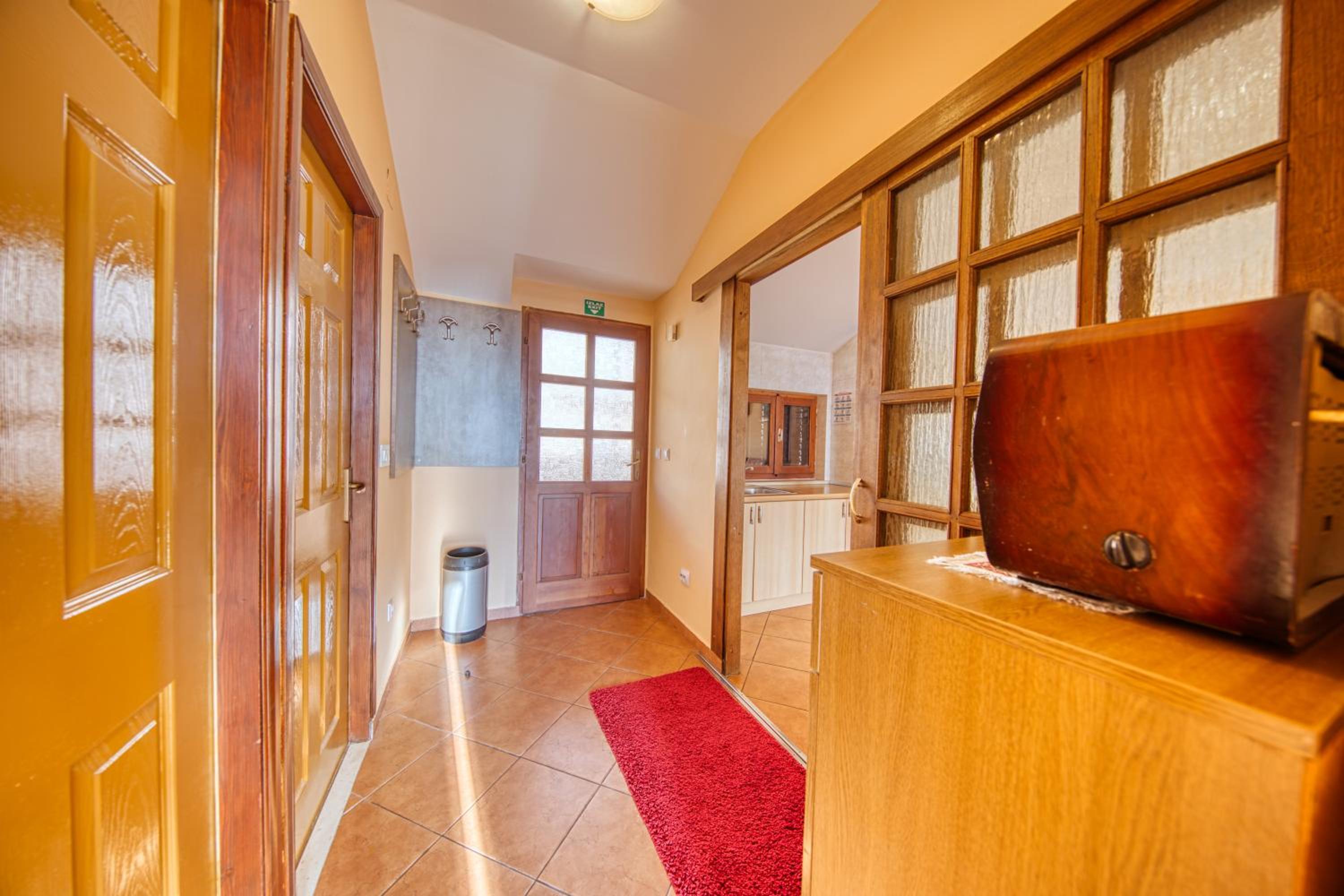 Apartments Kristić