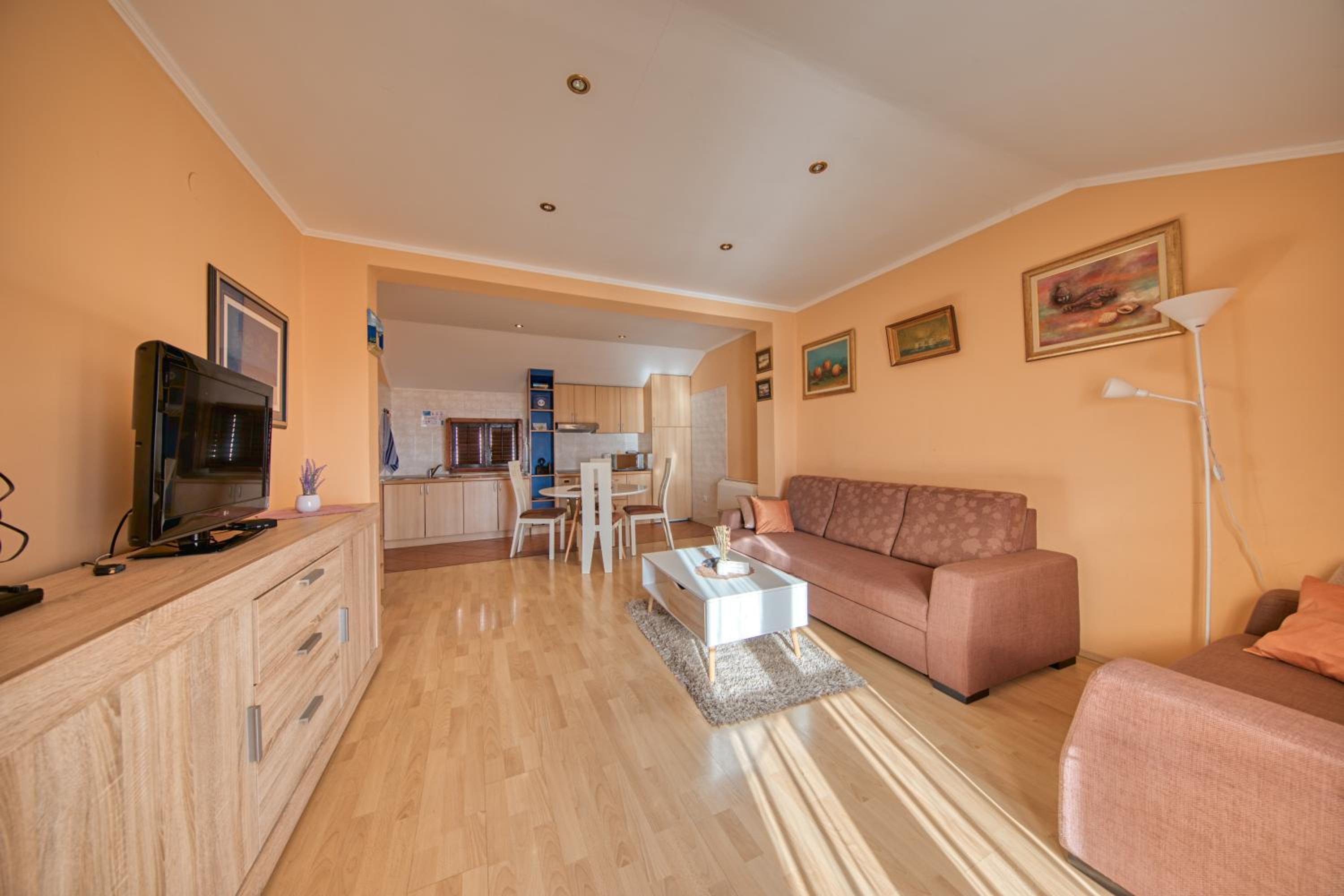 Apartments Kristić