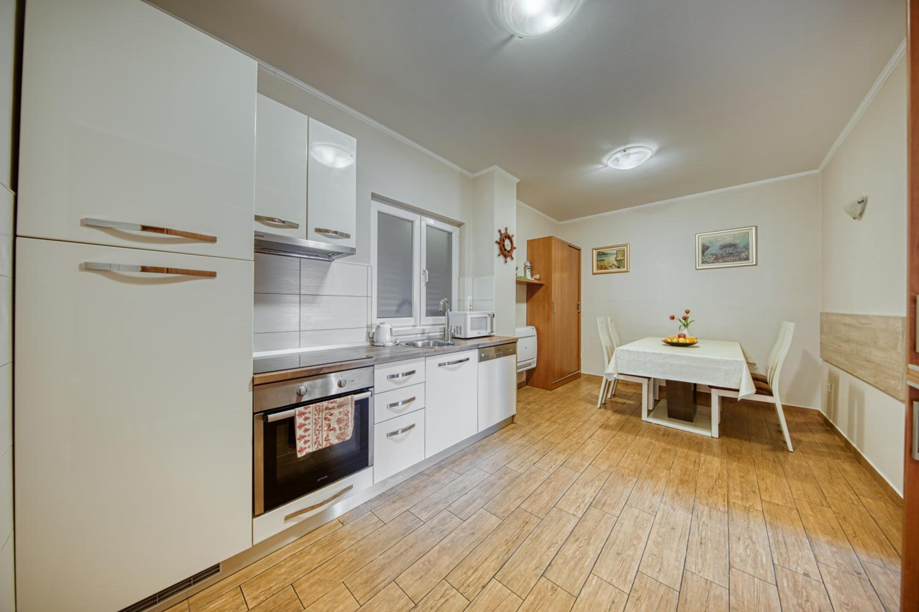 Apartments Kristić