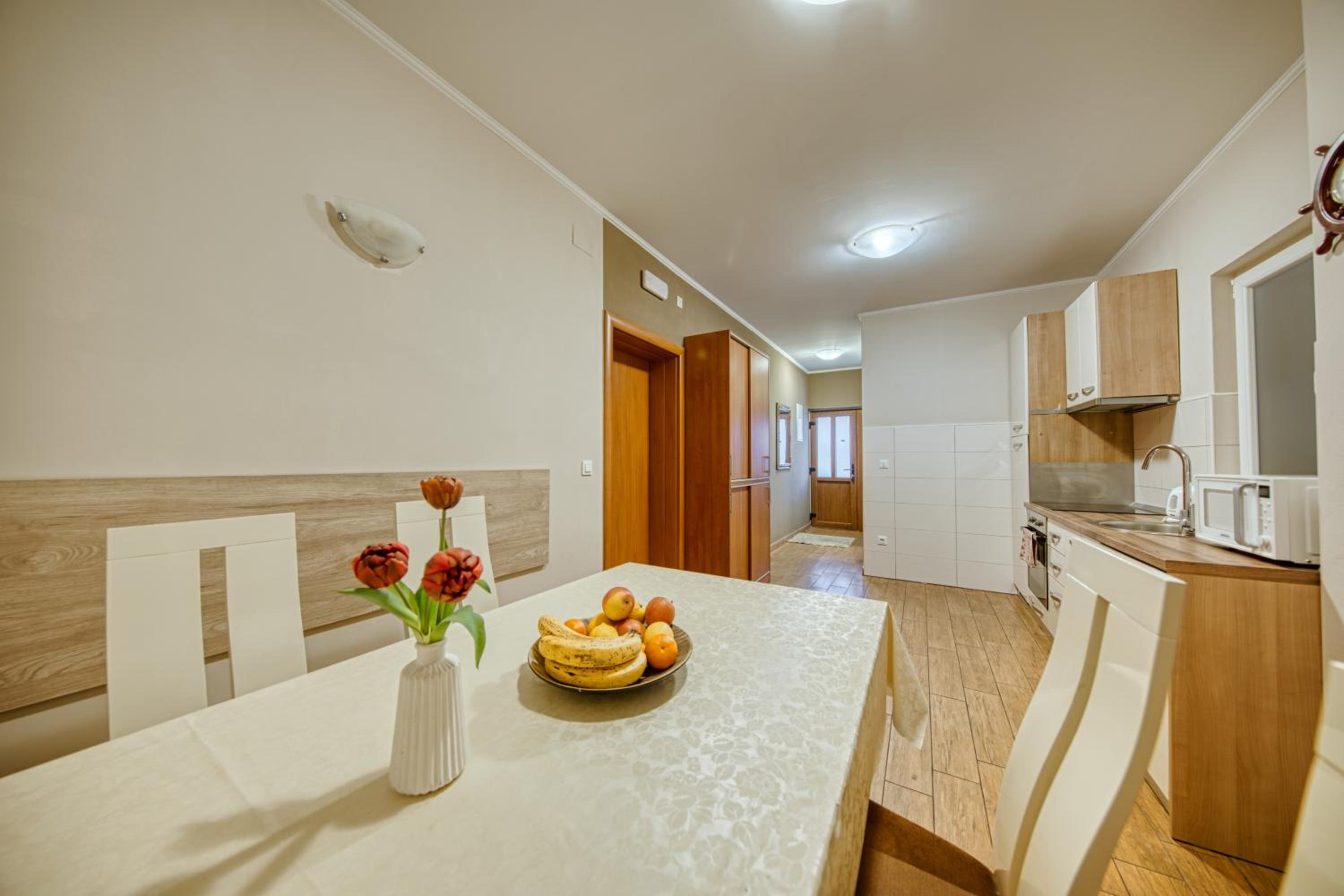 Apartments Kristić