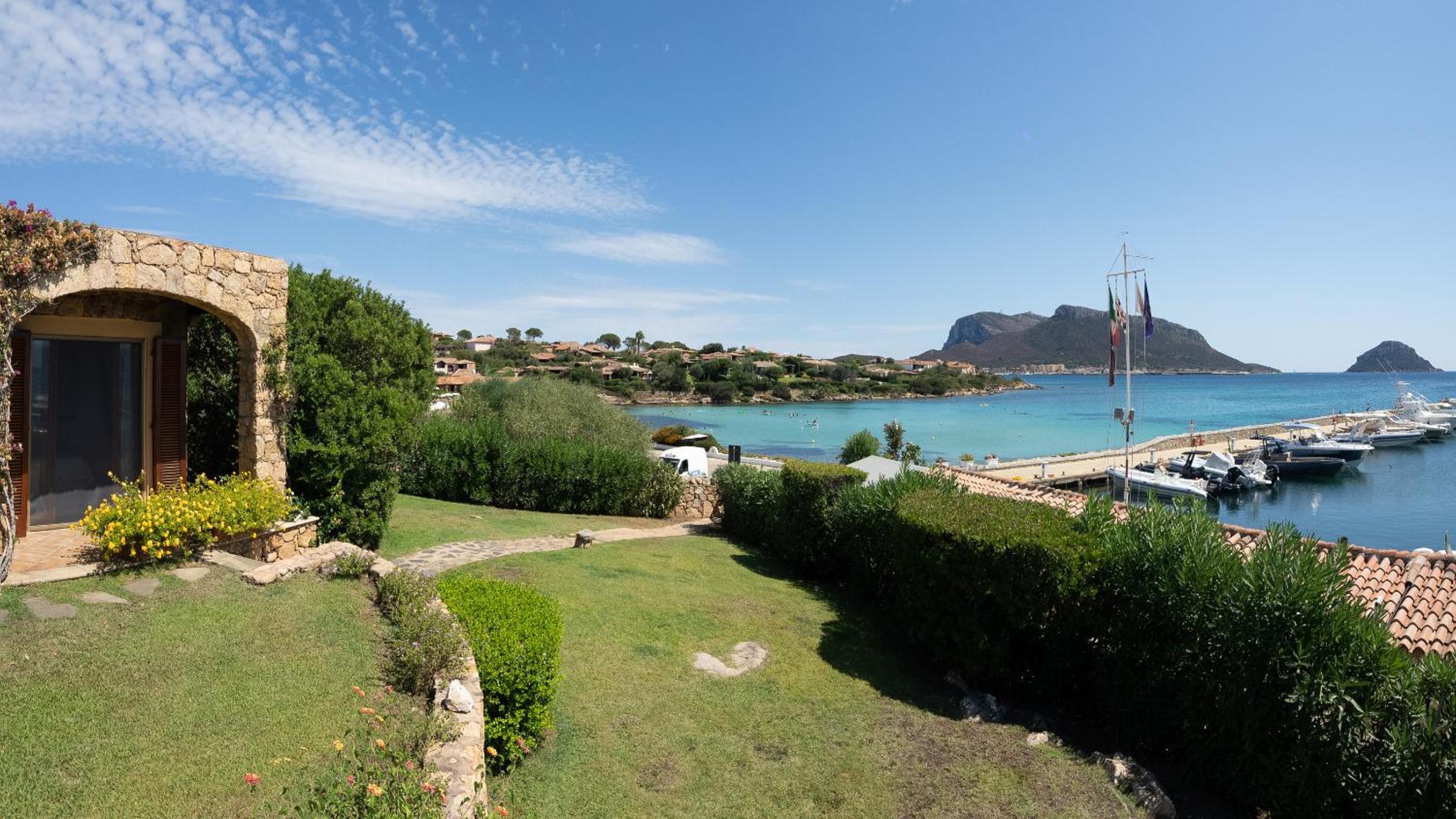 Photo 69