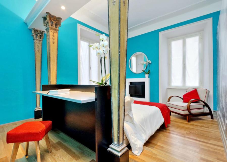 hotel room