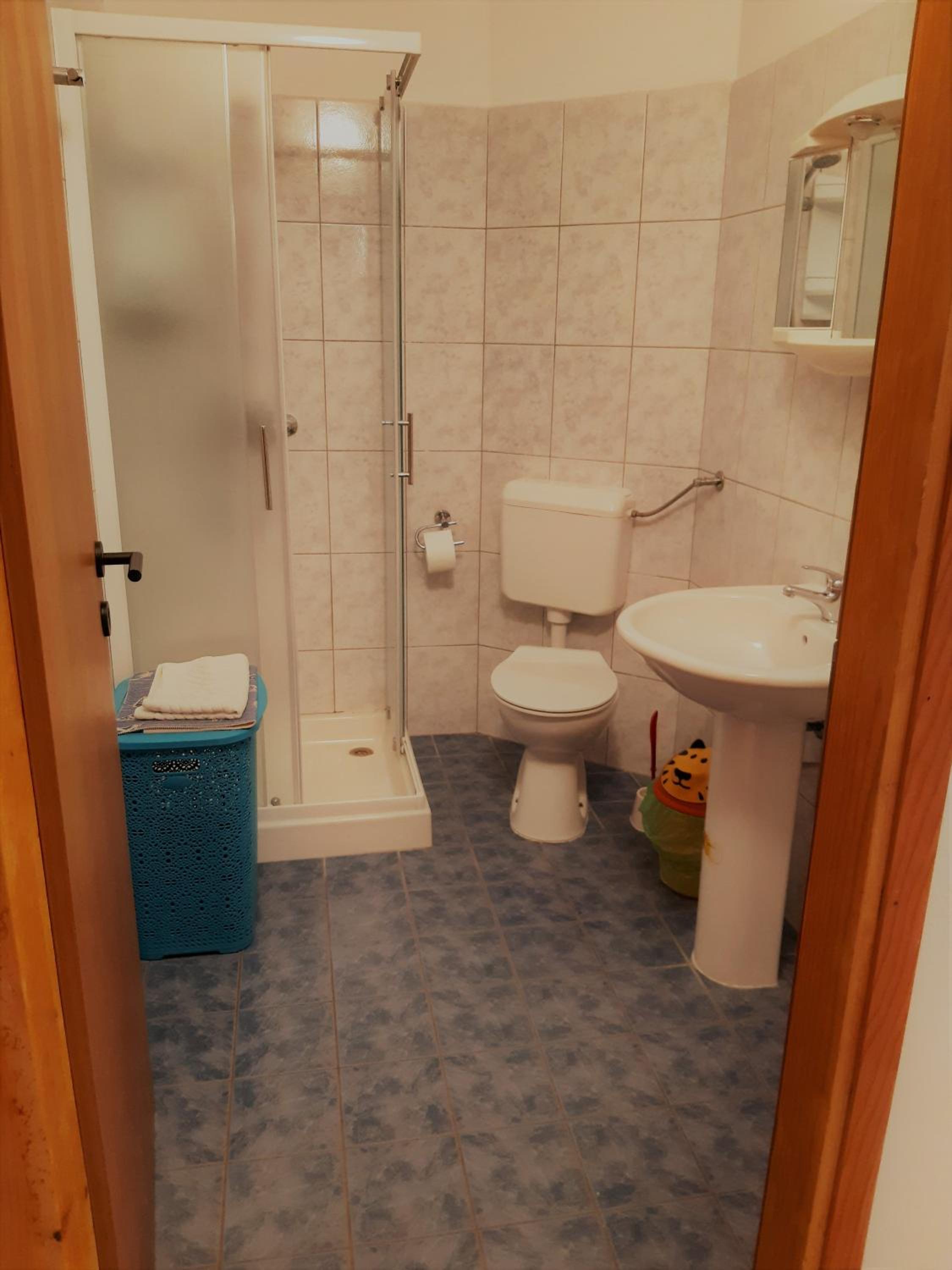 Photo 38