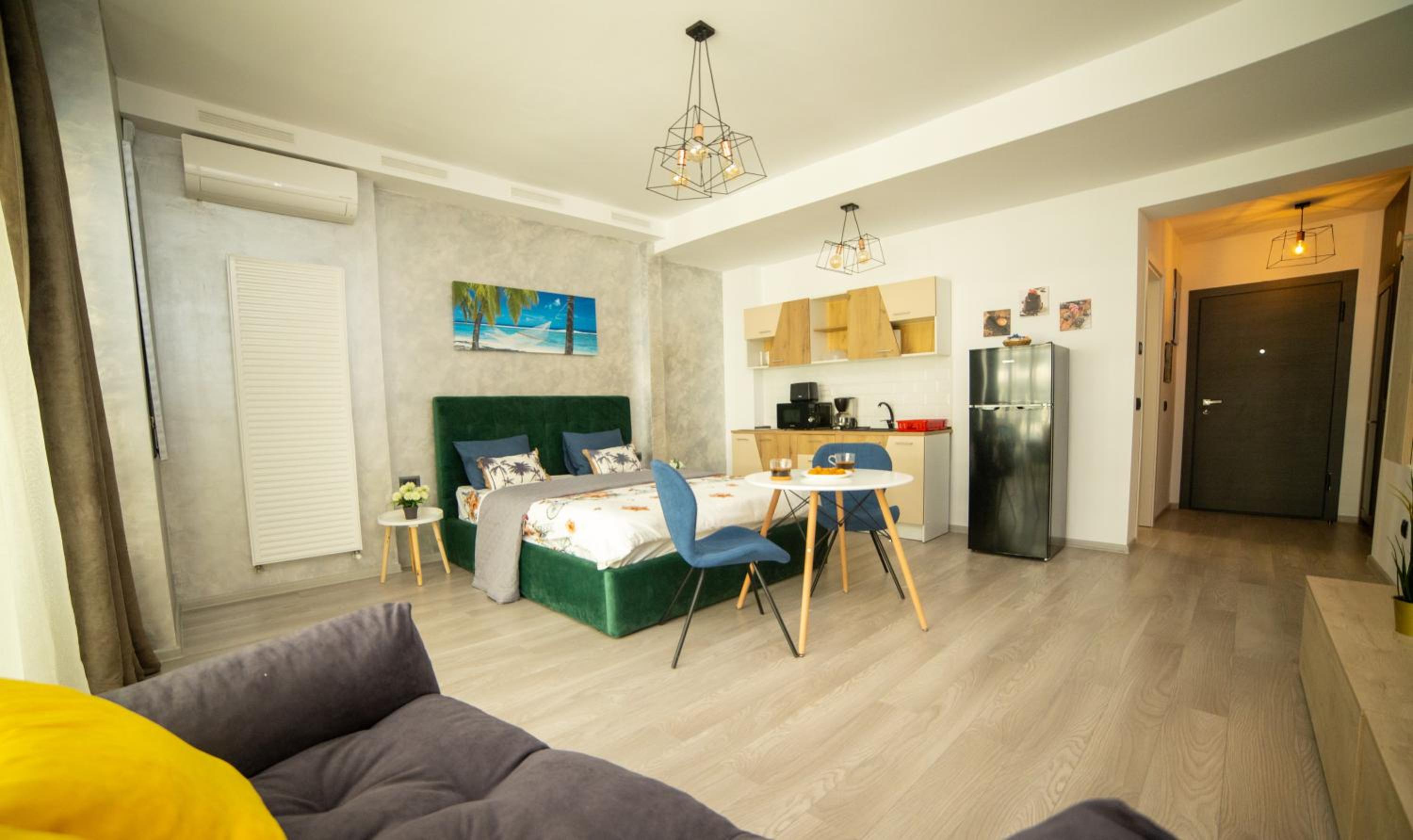 Studio 60 By The Beach Mamaia, FREE PARKING Casa del Mar view 2
