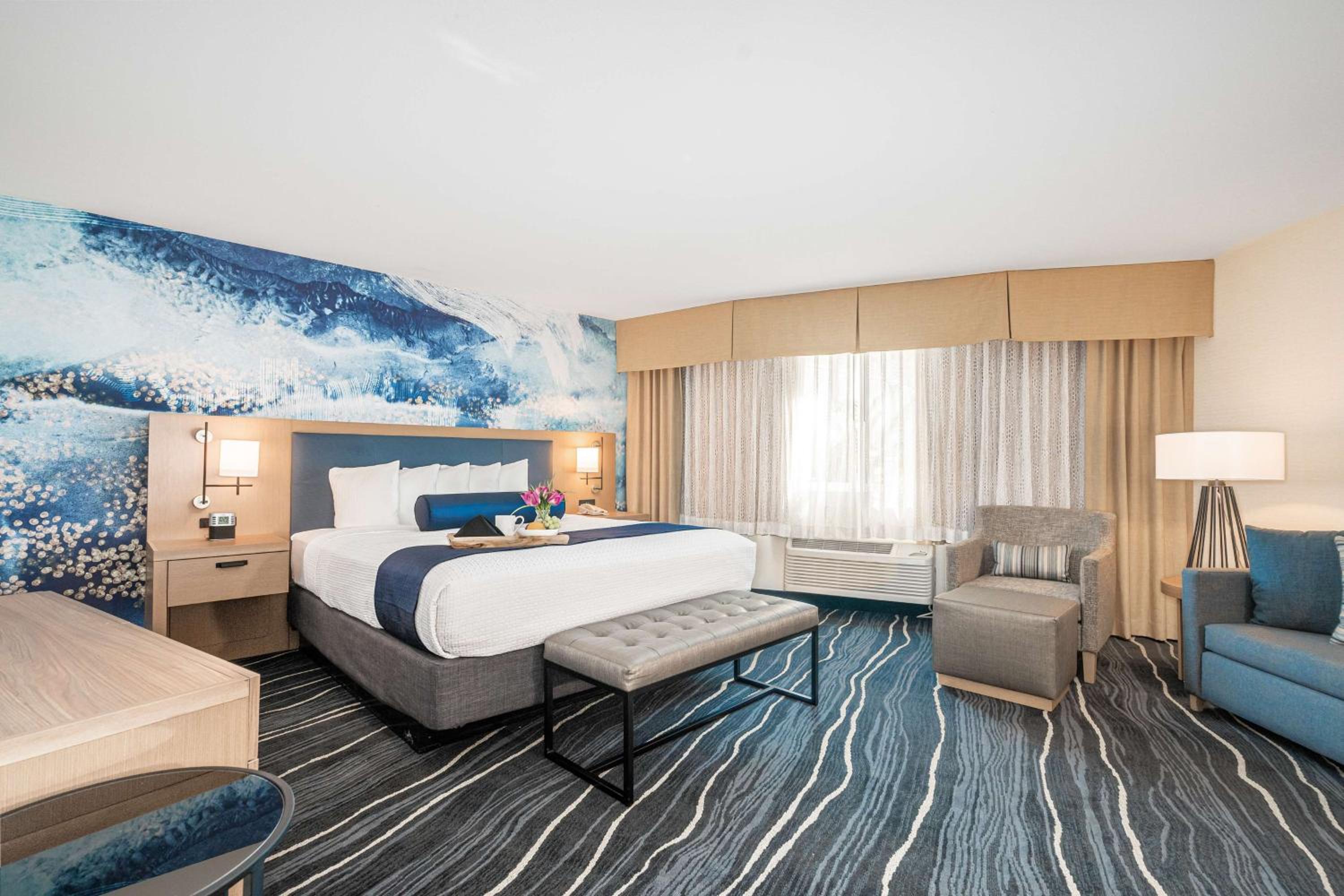 Best Western Plus Marina Gateway Hotel - Property Image 34