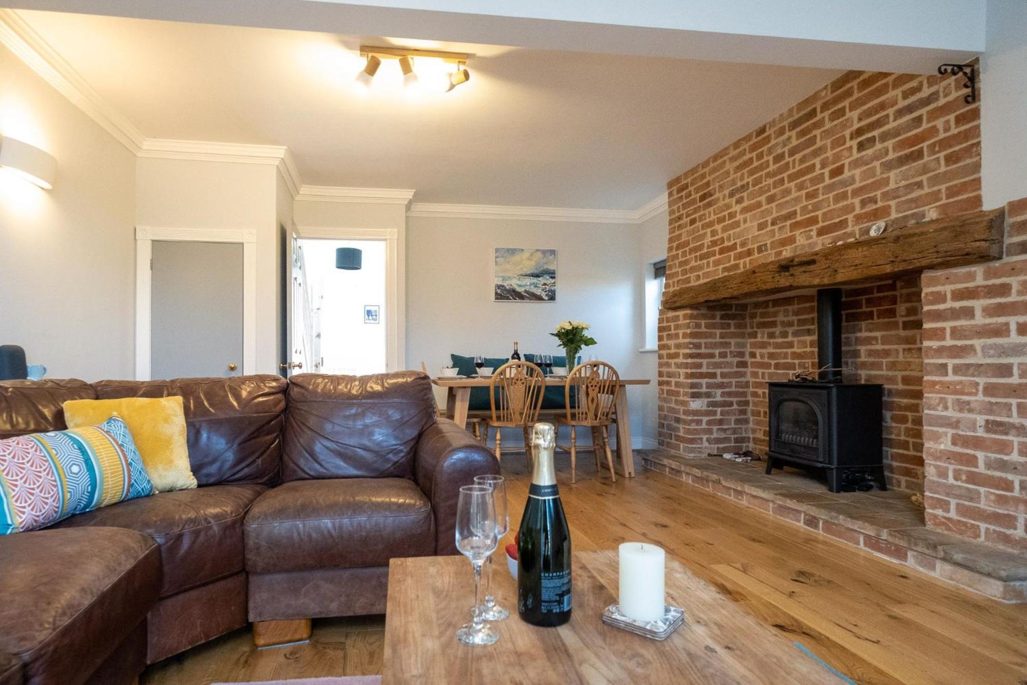 15 Mill Field - Aldeburgh Coastal Cottages view 3