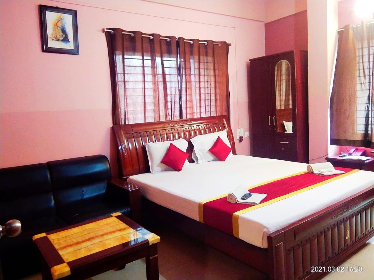 Hotel Avisha