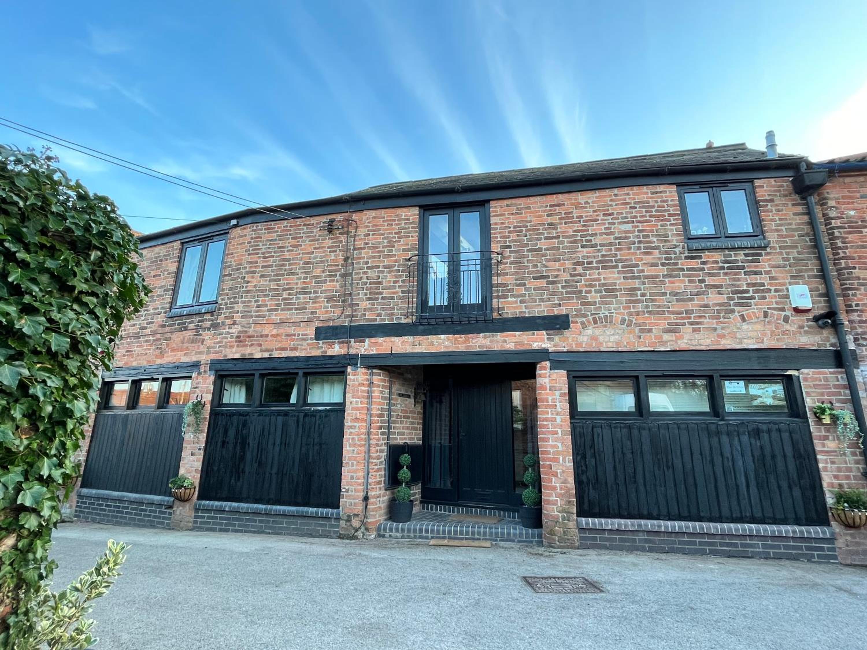 Hotel The Stables in Southwell - Image 1