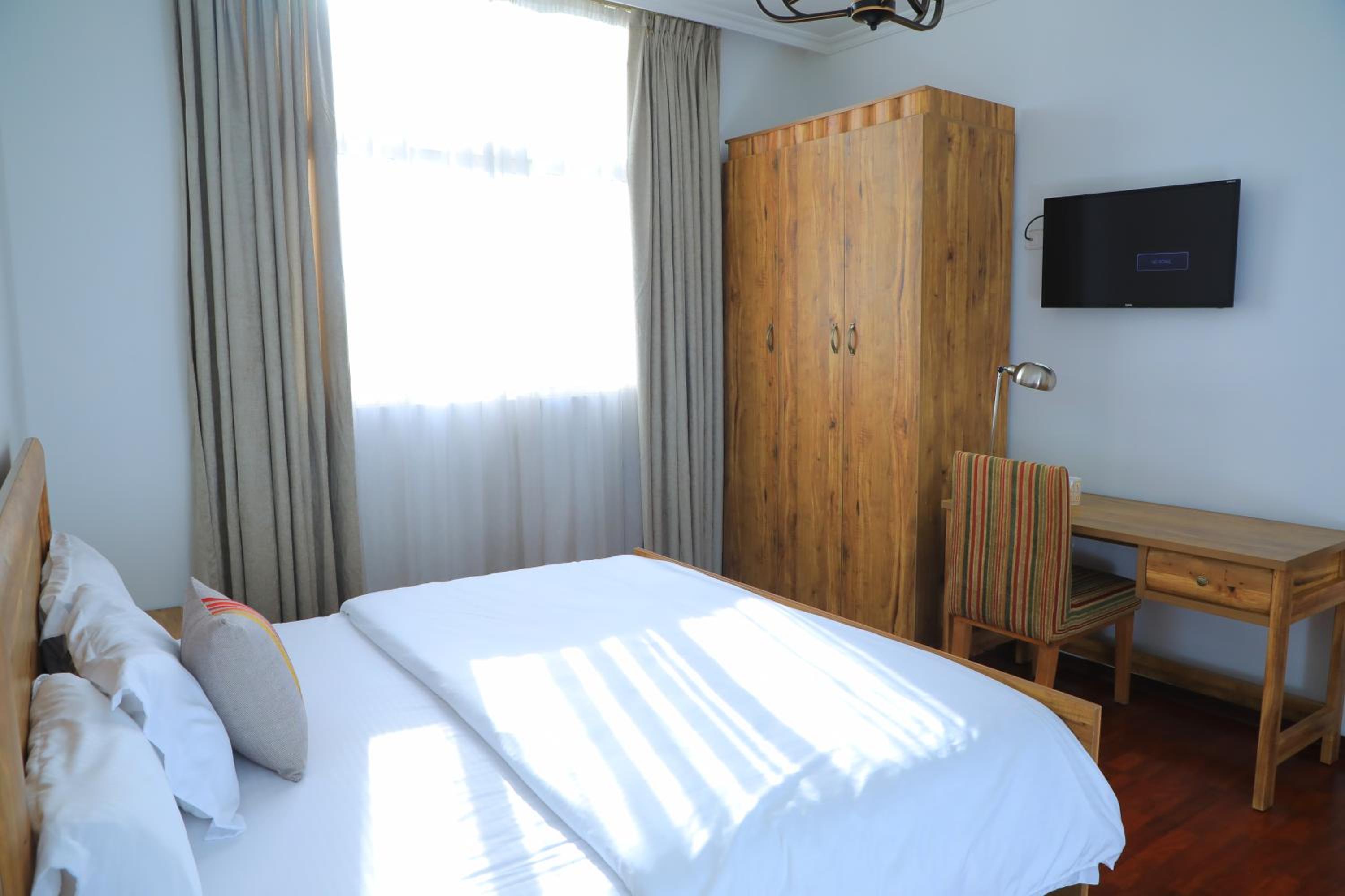 Victoria Hotel Apartment
