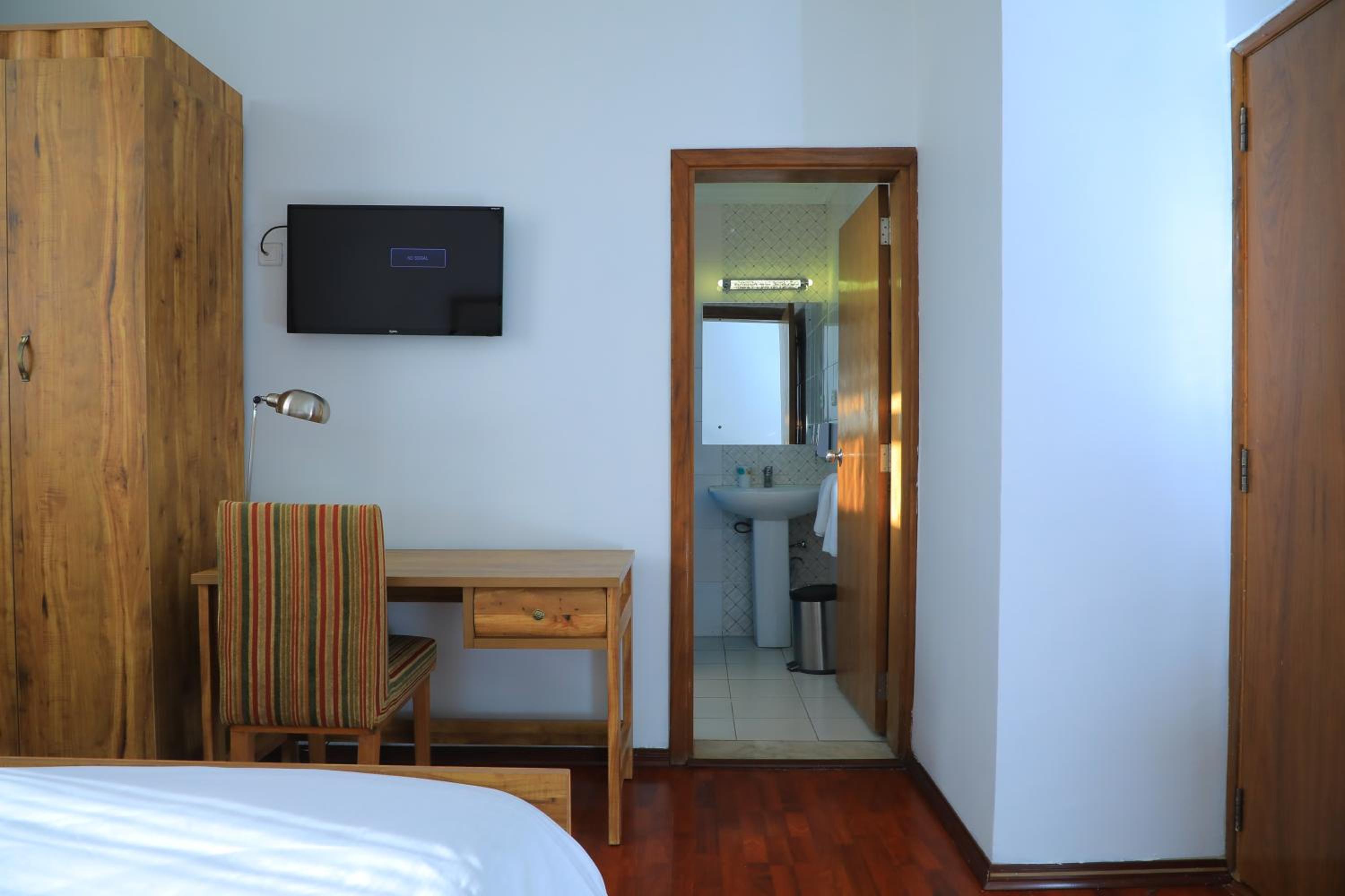 Victoria Hotel Apartment