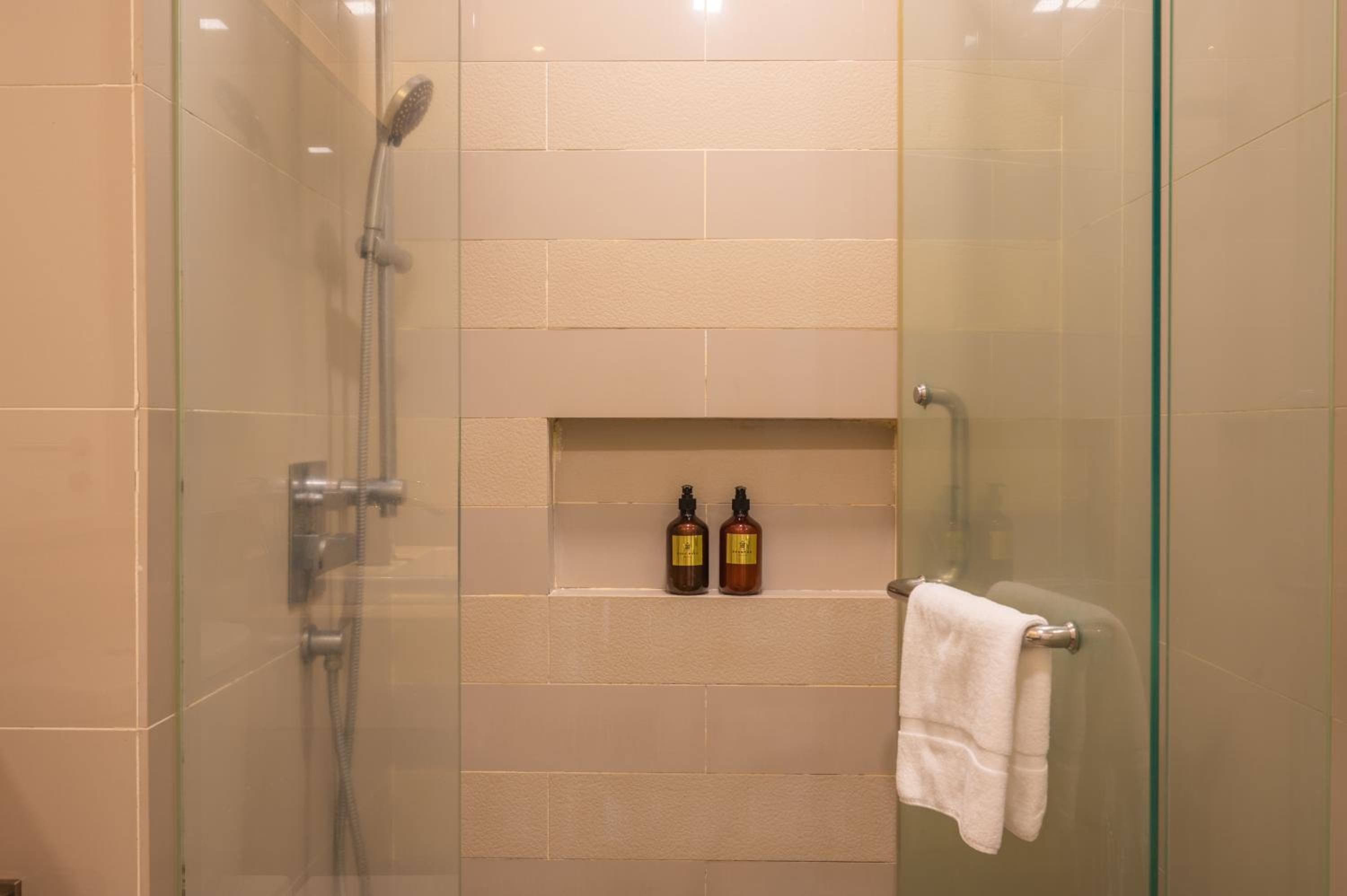 Greystone One Bukit Ceylon