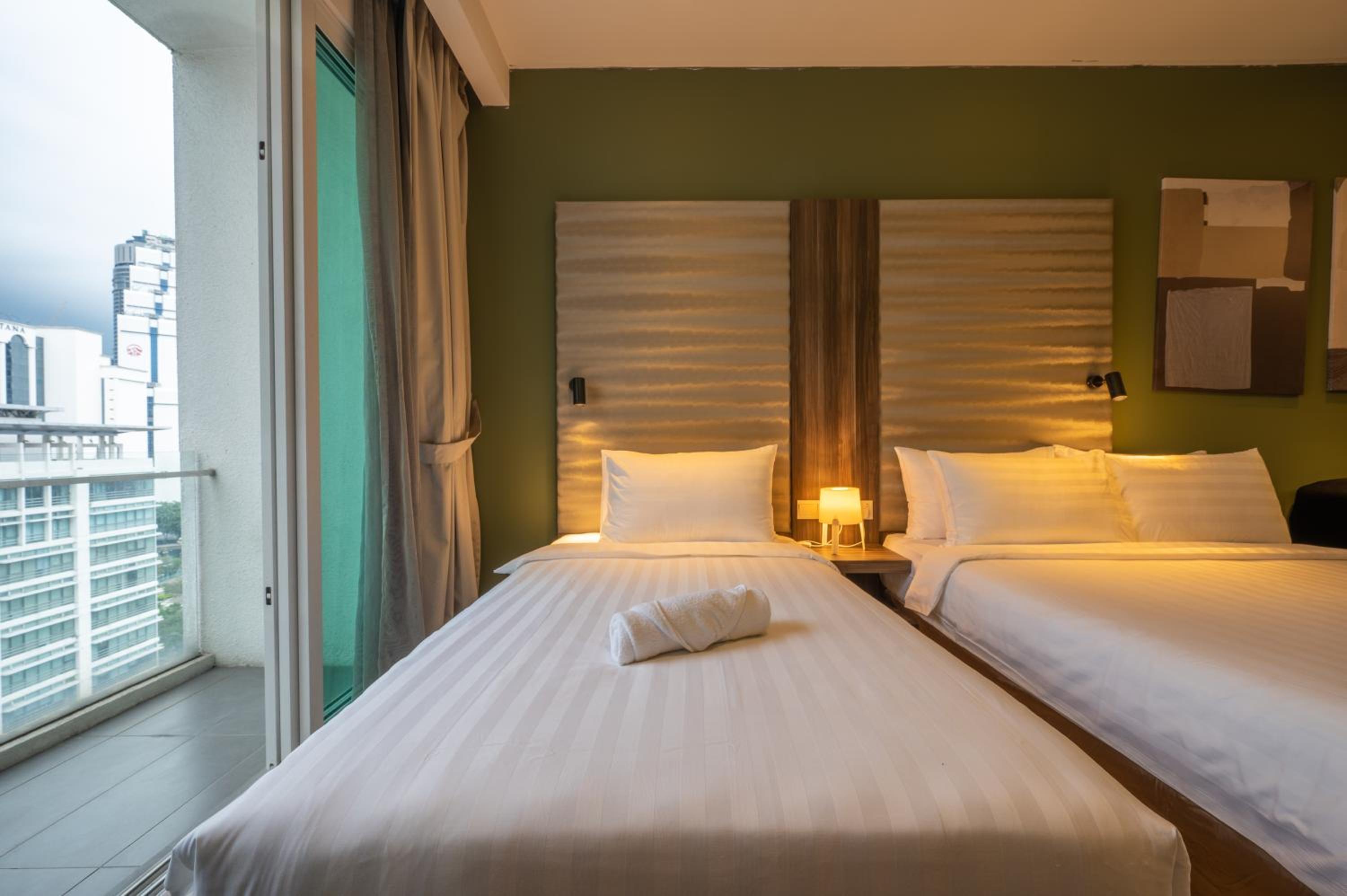 Greystone One Bukit Ceylon