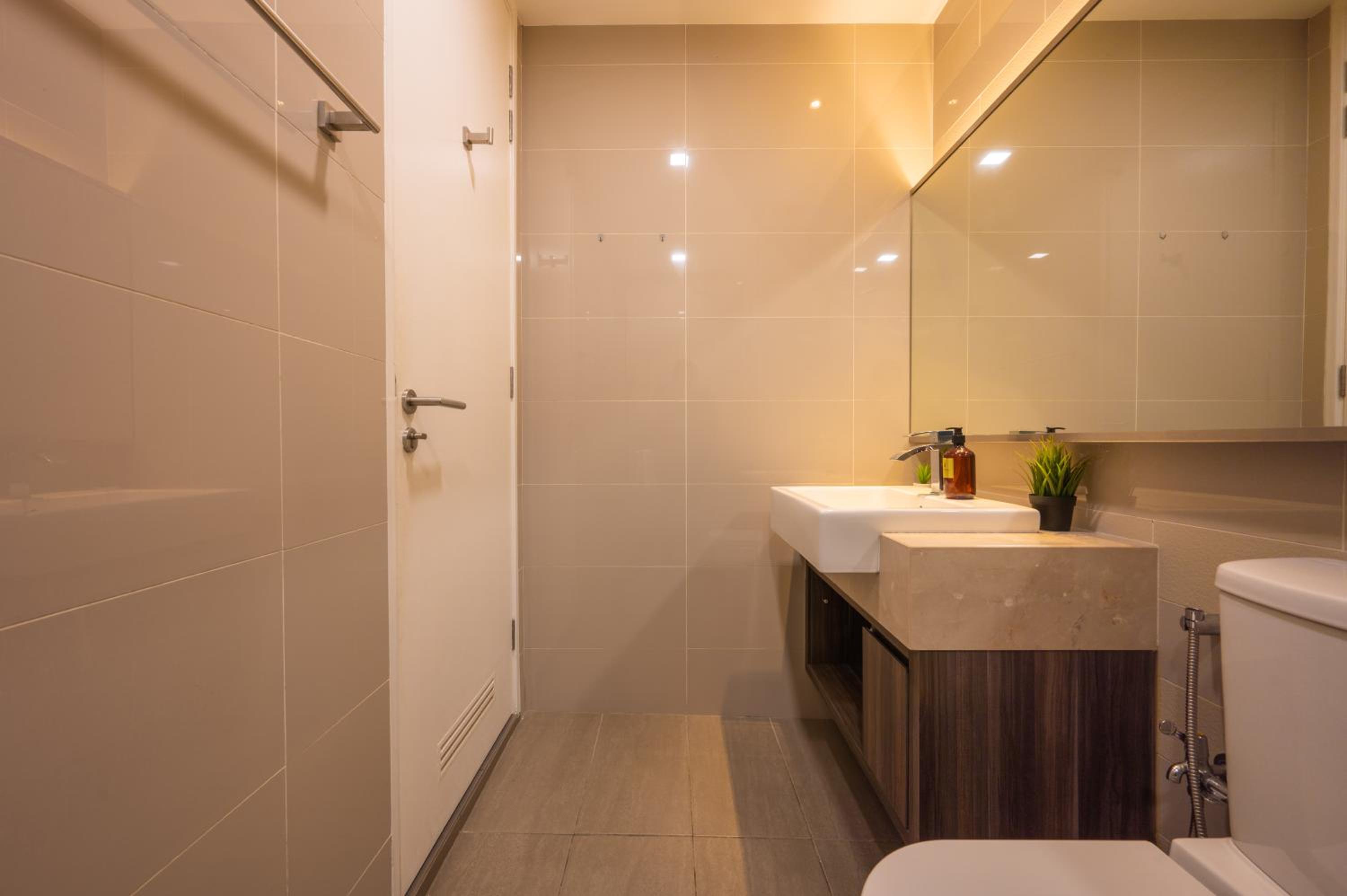 Greystone One Bukit Ceylon