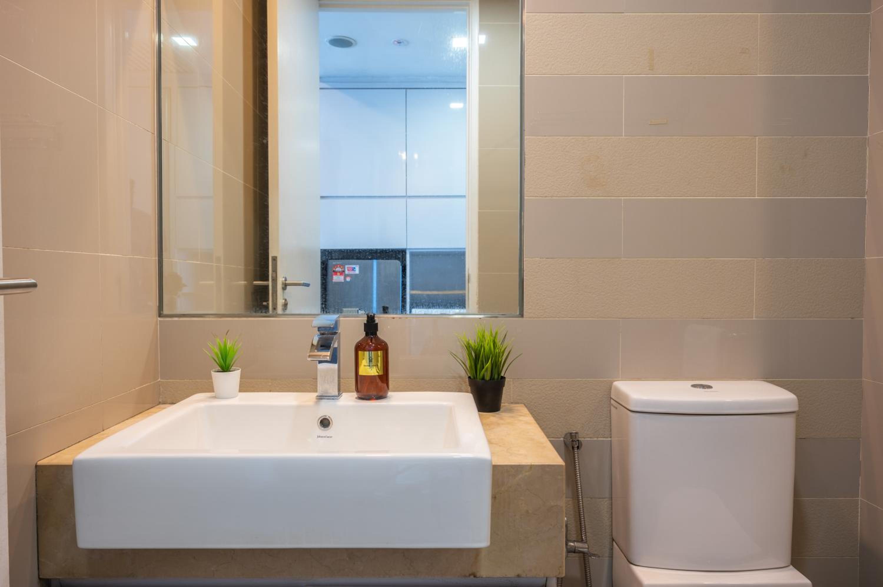 Greystone One Bukit Ceylon
