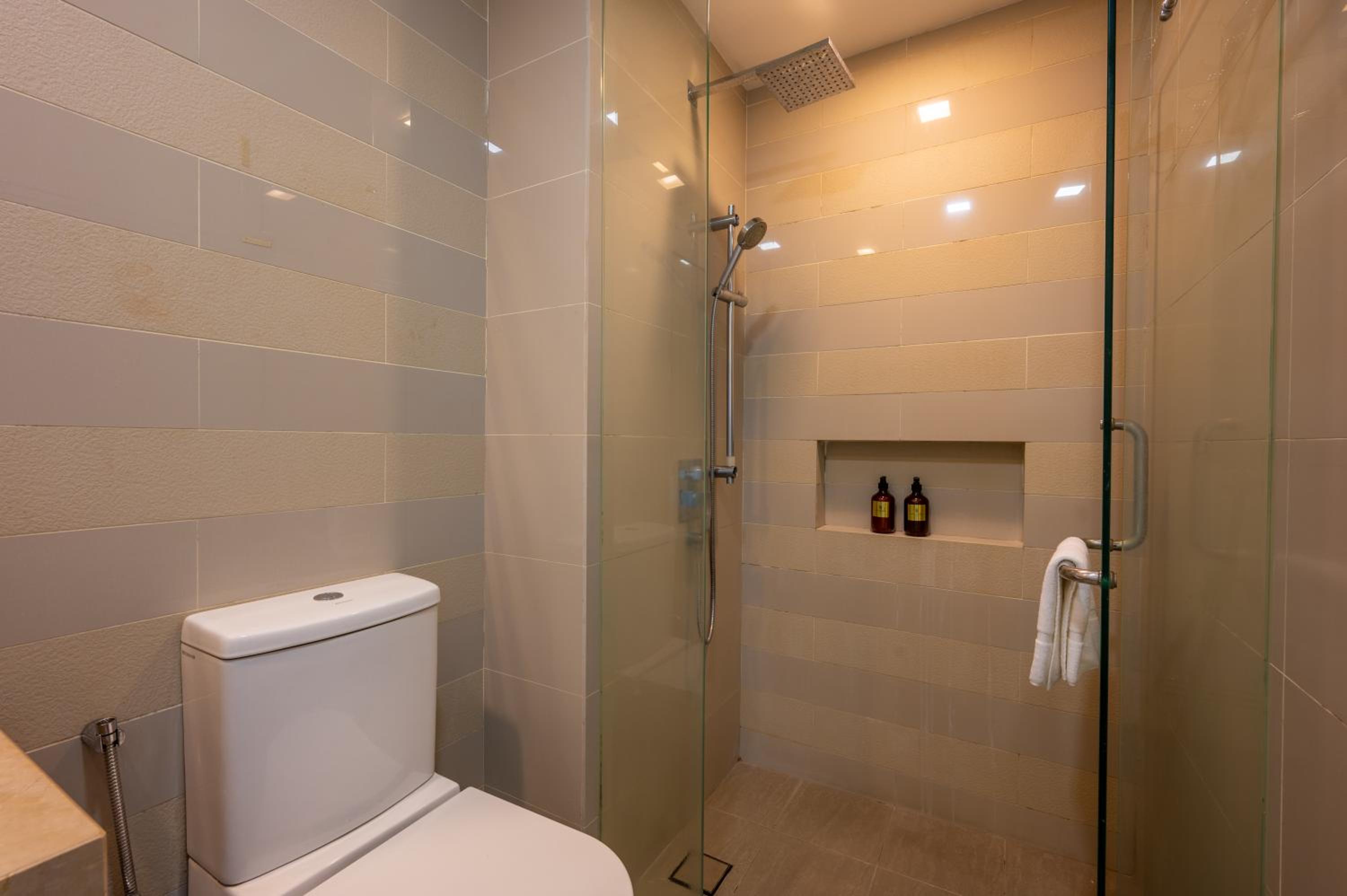 Greystone One Bukit Ceylon