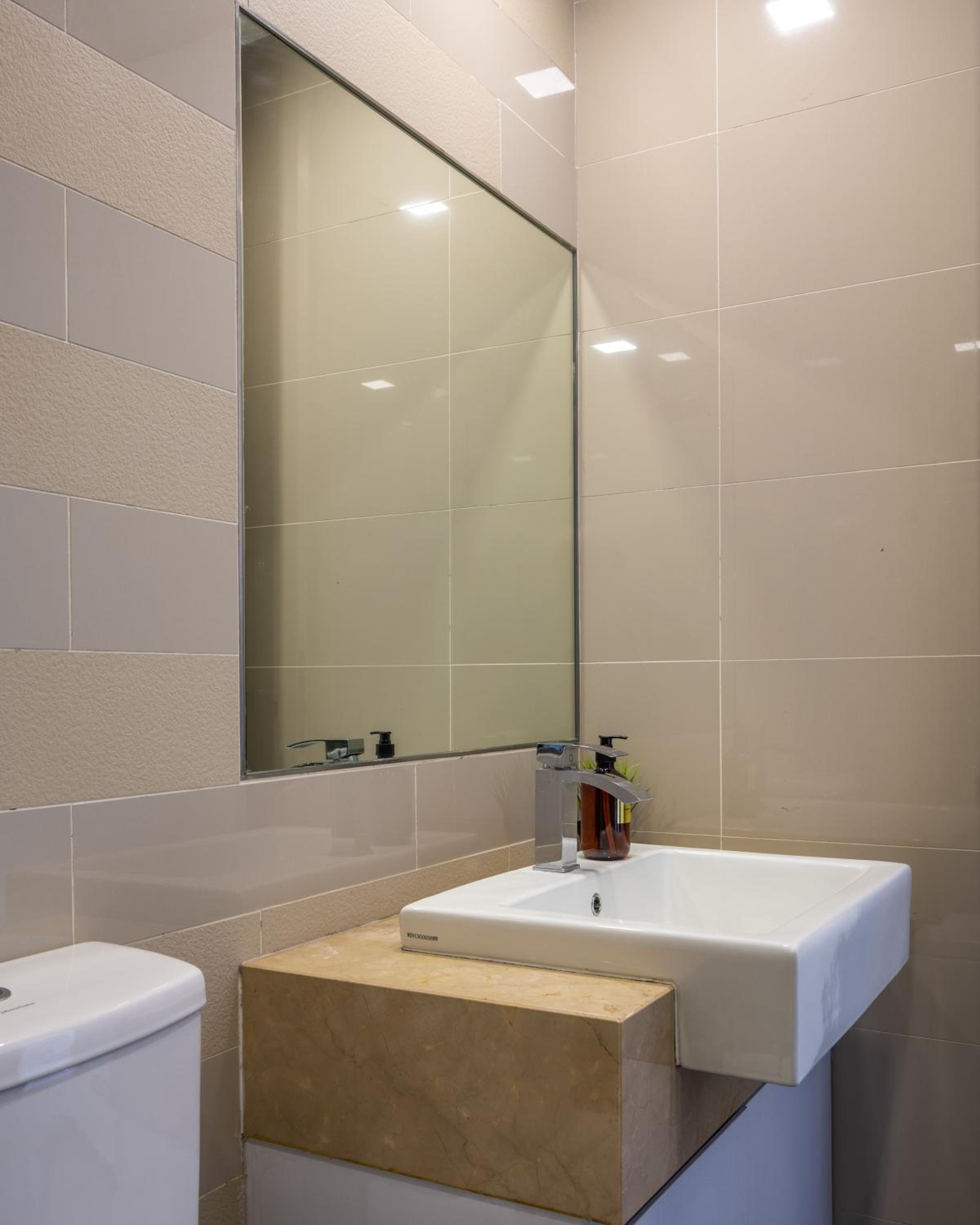 Greystone One Bukit Ceylon