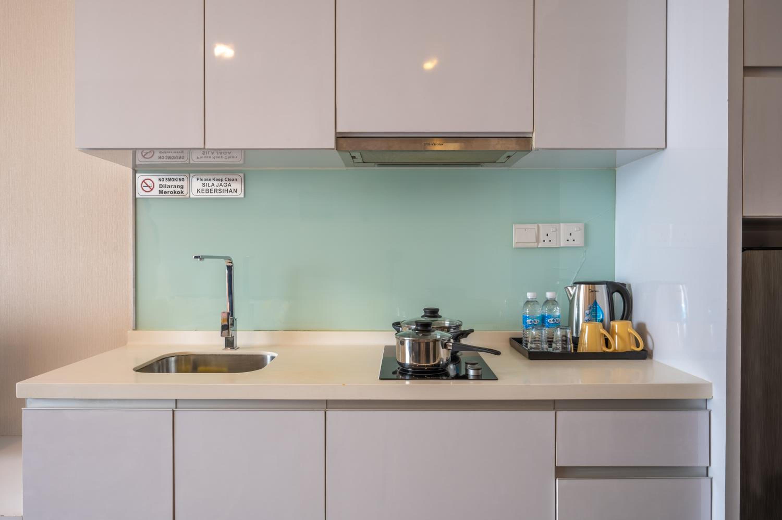 Greystone One Bukit Ceylon