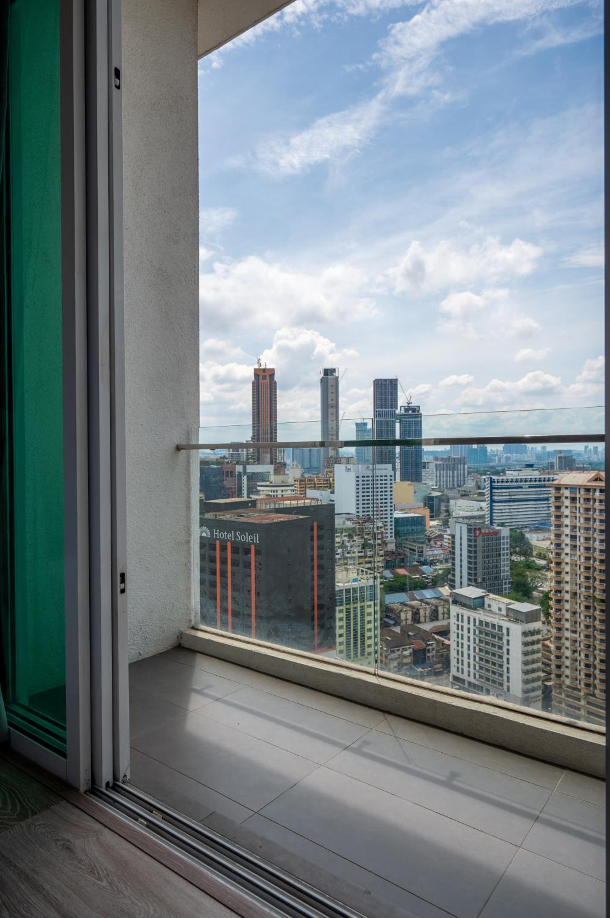 Greystone One Bukit Ceylon