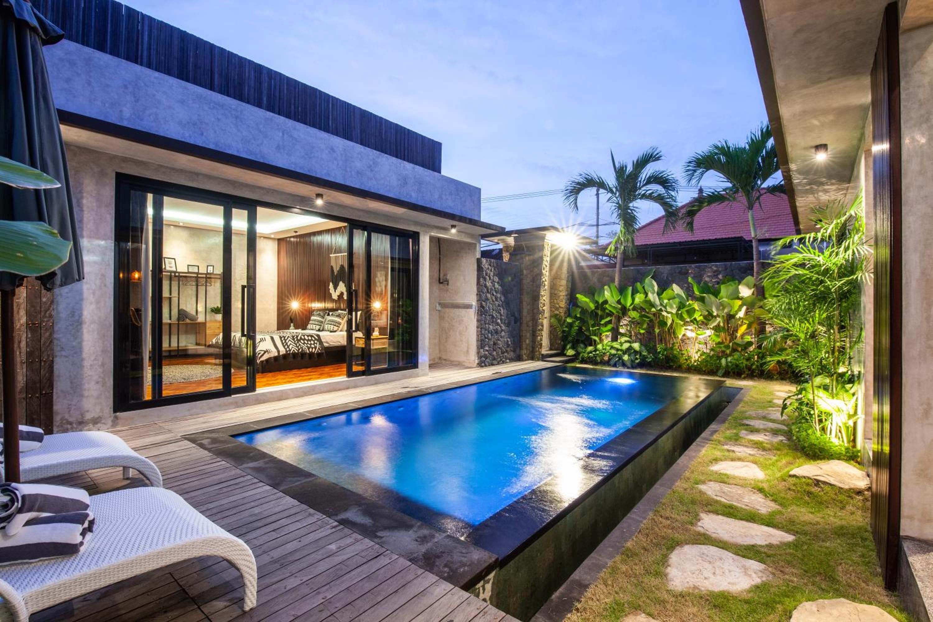 Simple And Magical . VILLA ALMAYA view 5