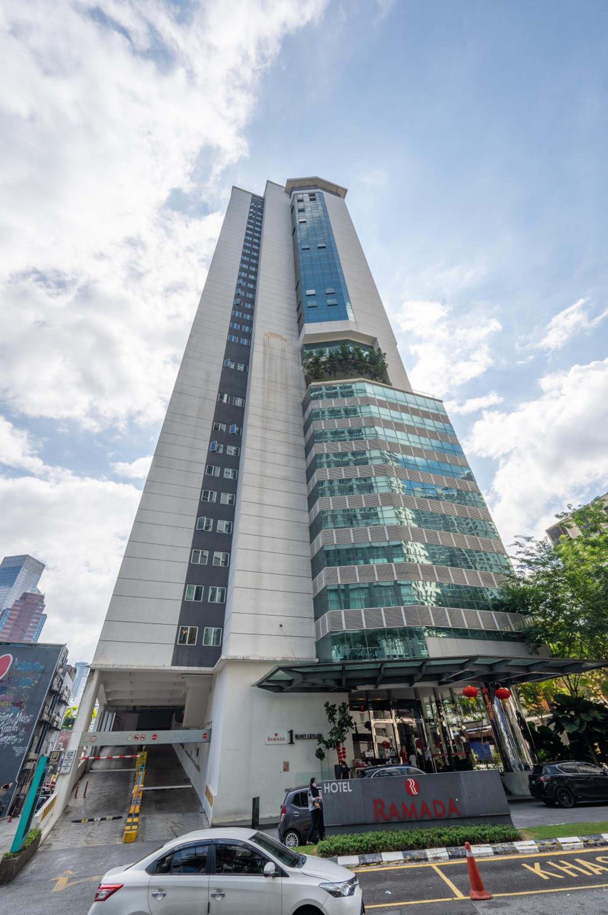 Greystone One Bukit Ceylon