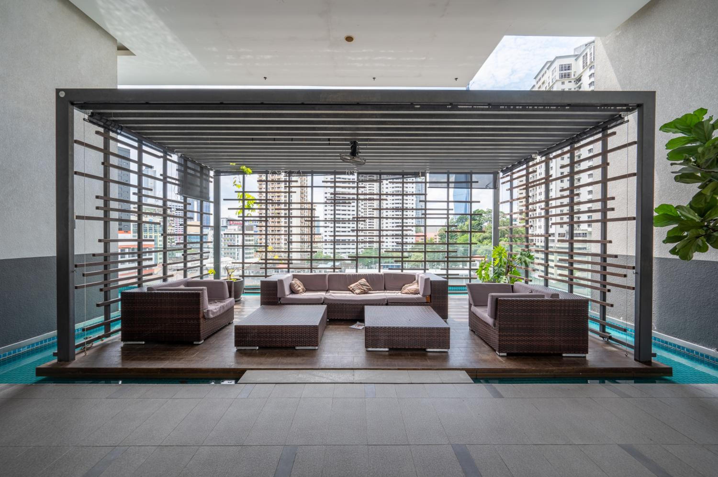 Greystone One Bukit Ceylon