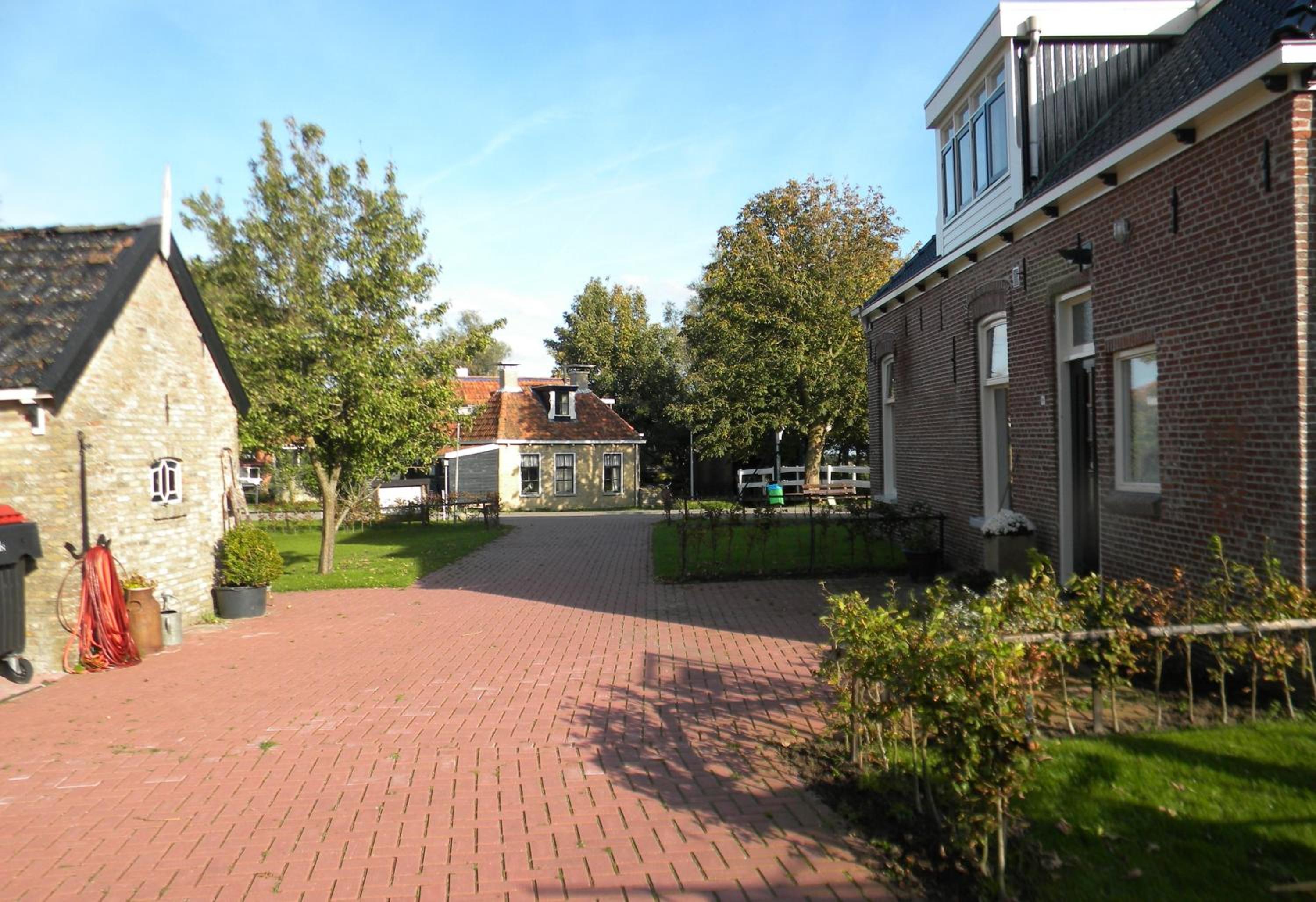 Photo 36