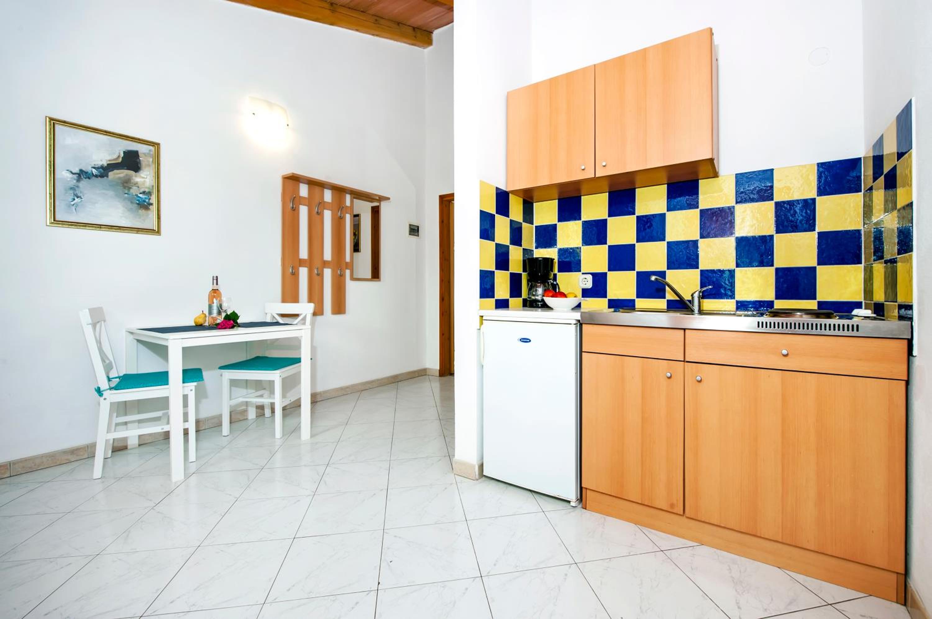 Apartman near beach Pelagic sea view view 3