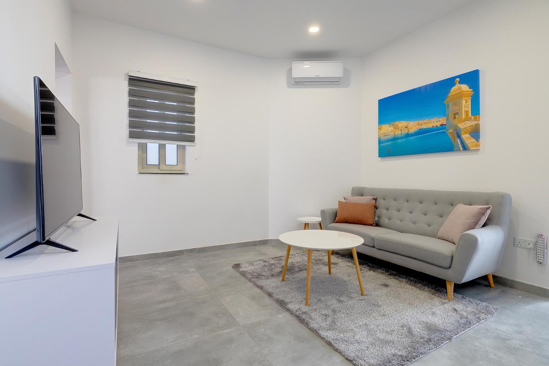 Perfect Location, Modern 2BR Apartment view 5