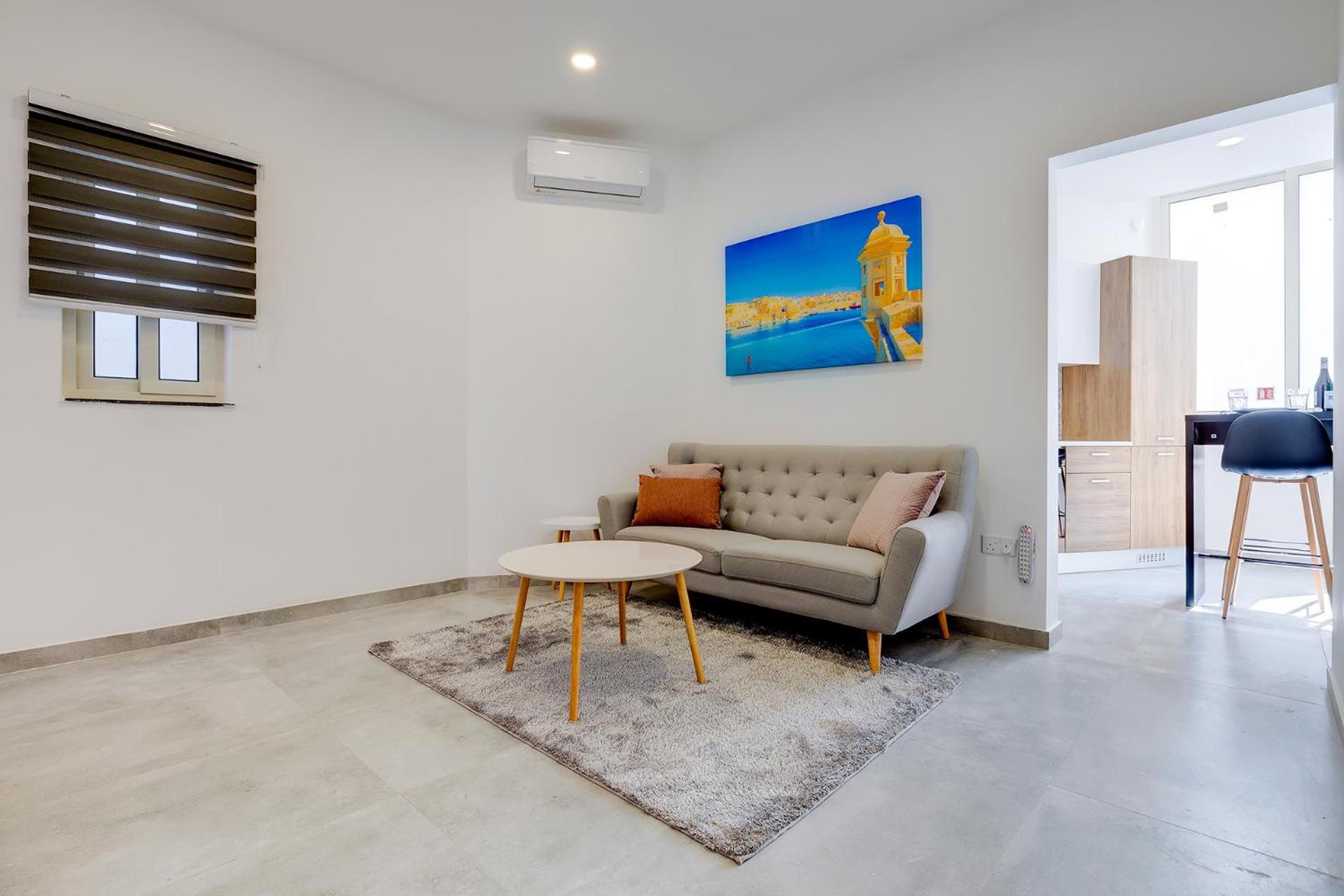 Perfect Location, Modern 2BR Apartment view 4