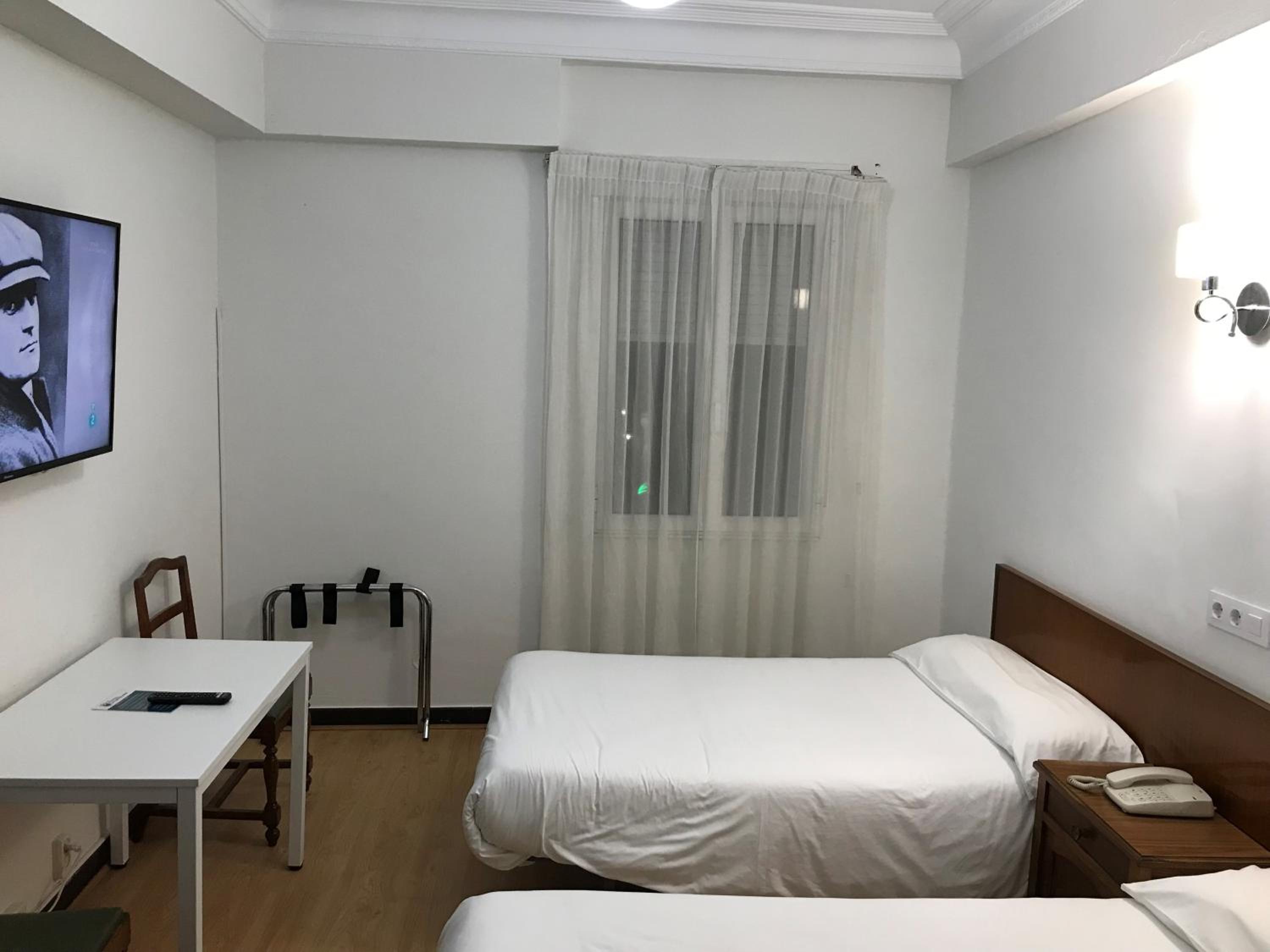 Hostal La Mexicana view 2