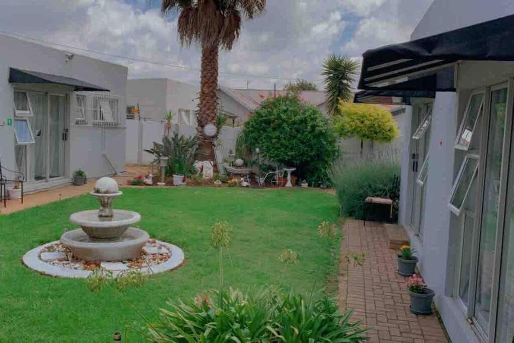 Semeni Asante Guesthouse