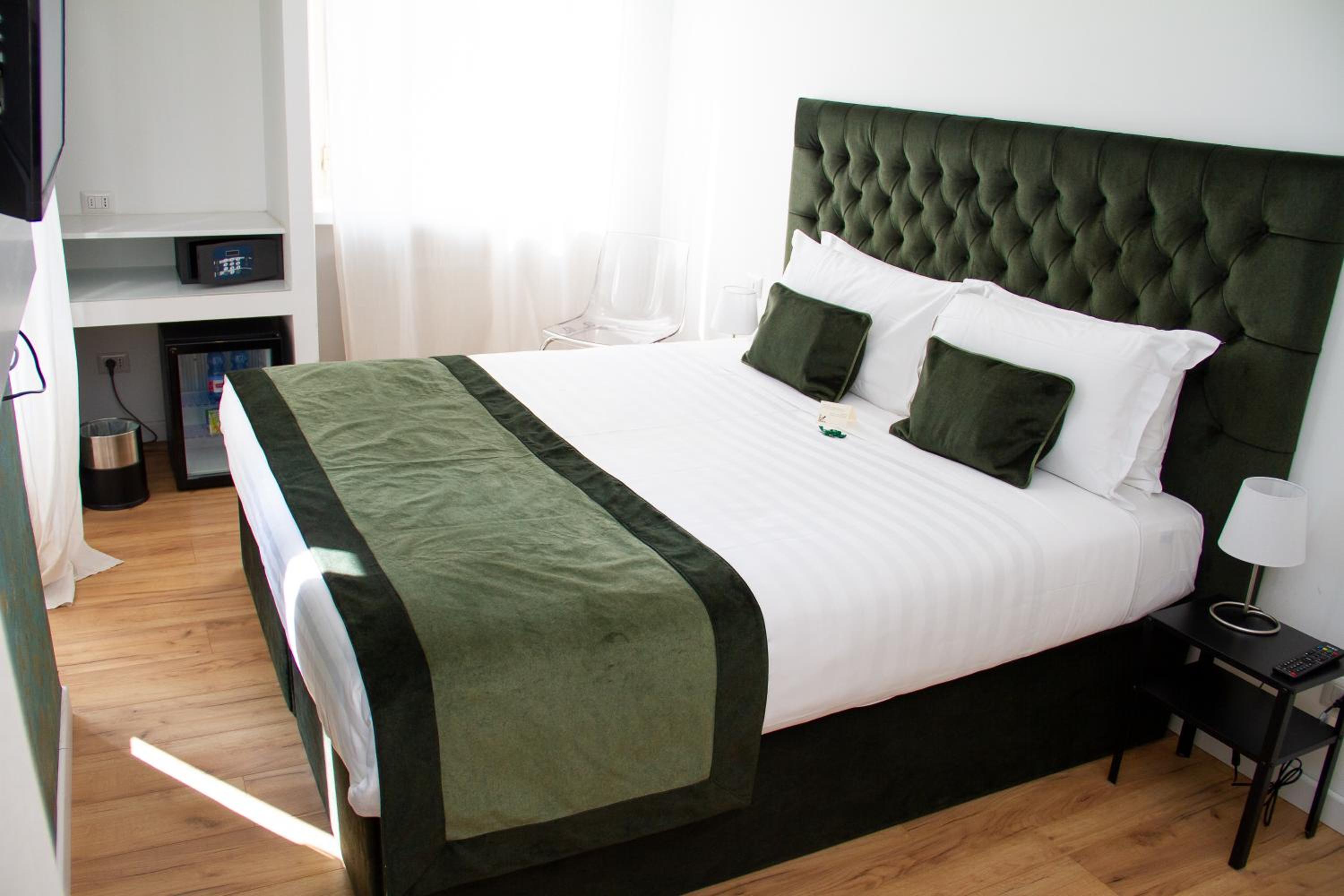 Home at Rome Vatican Suites