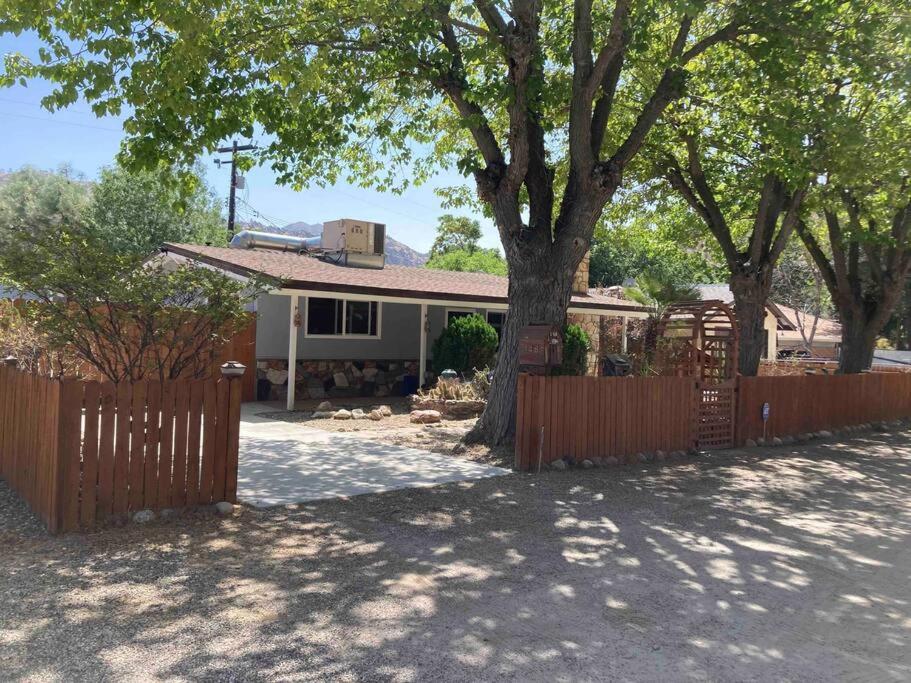 Kernville - walk to River Kern & Downtown