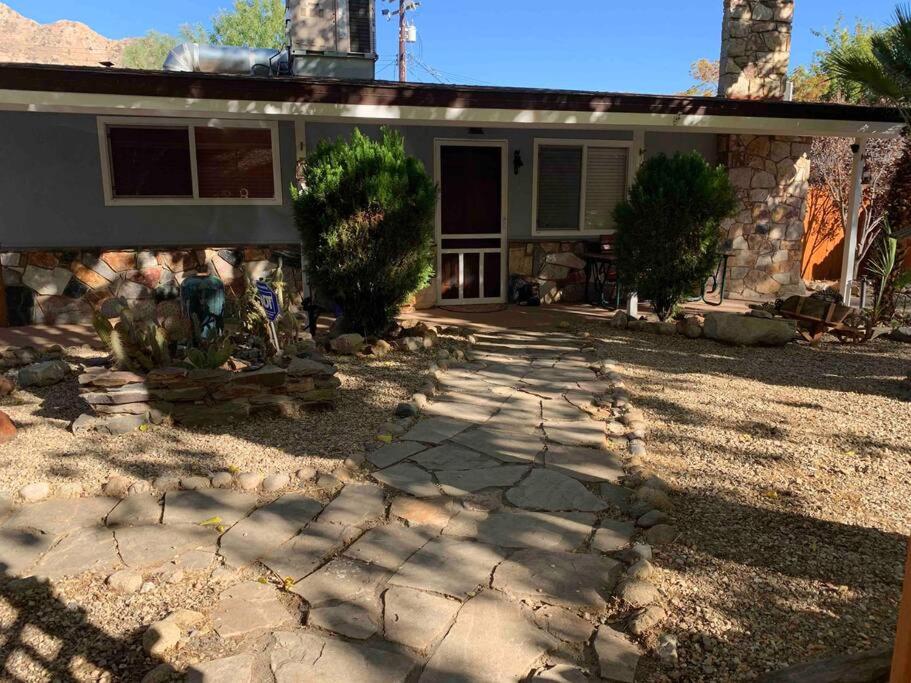 Kernville - walk to River Kern & Downtown