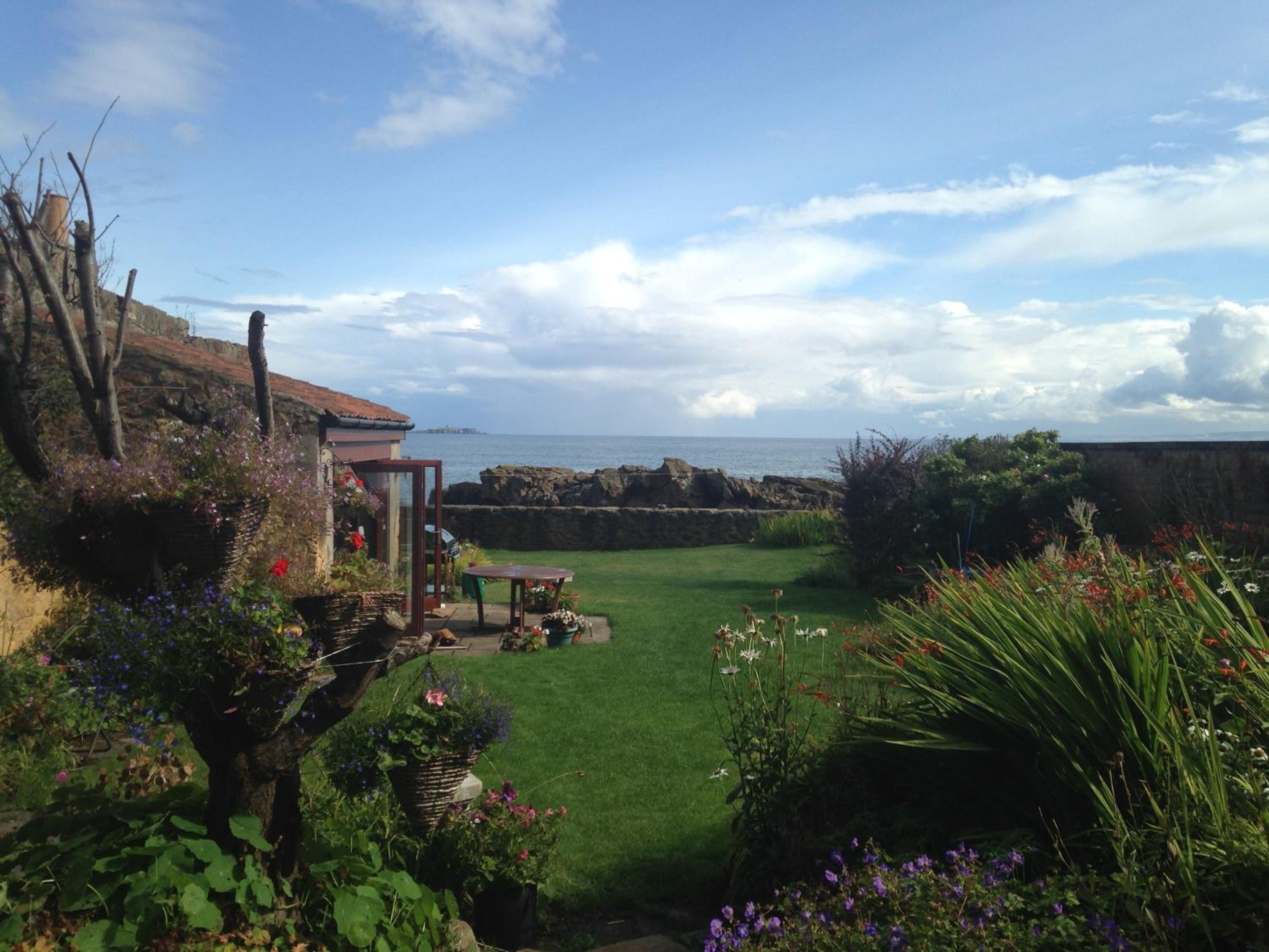 Belstane House