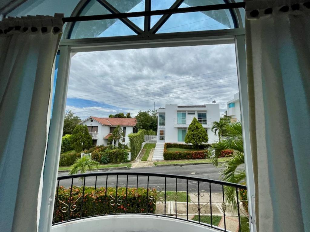 ESPECTACULAR Casa Quinta en Melgar